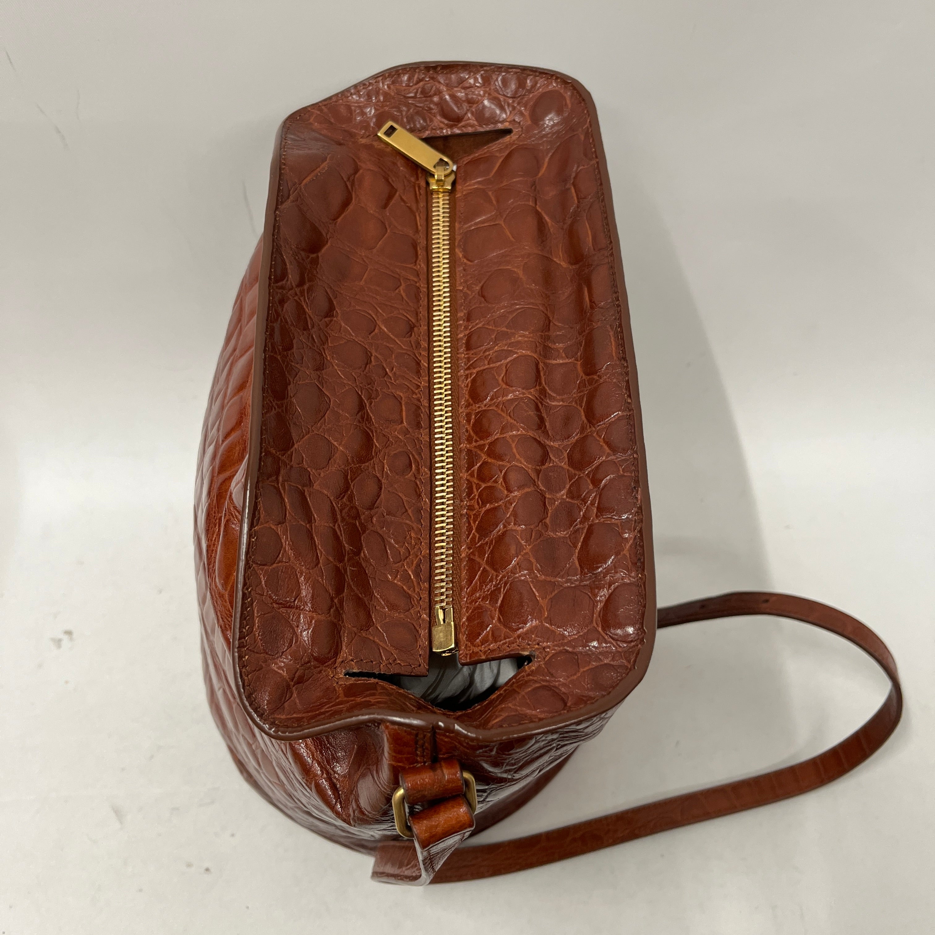 SAINT LAURENT/Basket Bag/Leather/BRD/Croc Embossed Bucket Bag view 5