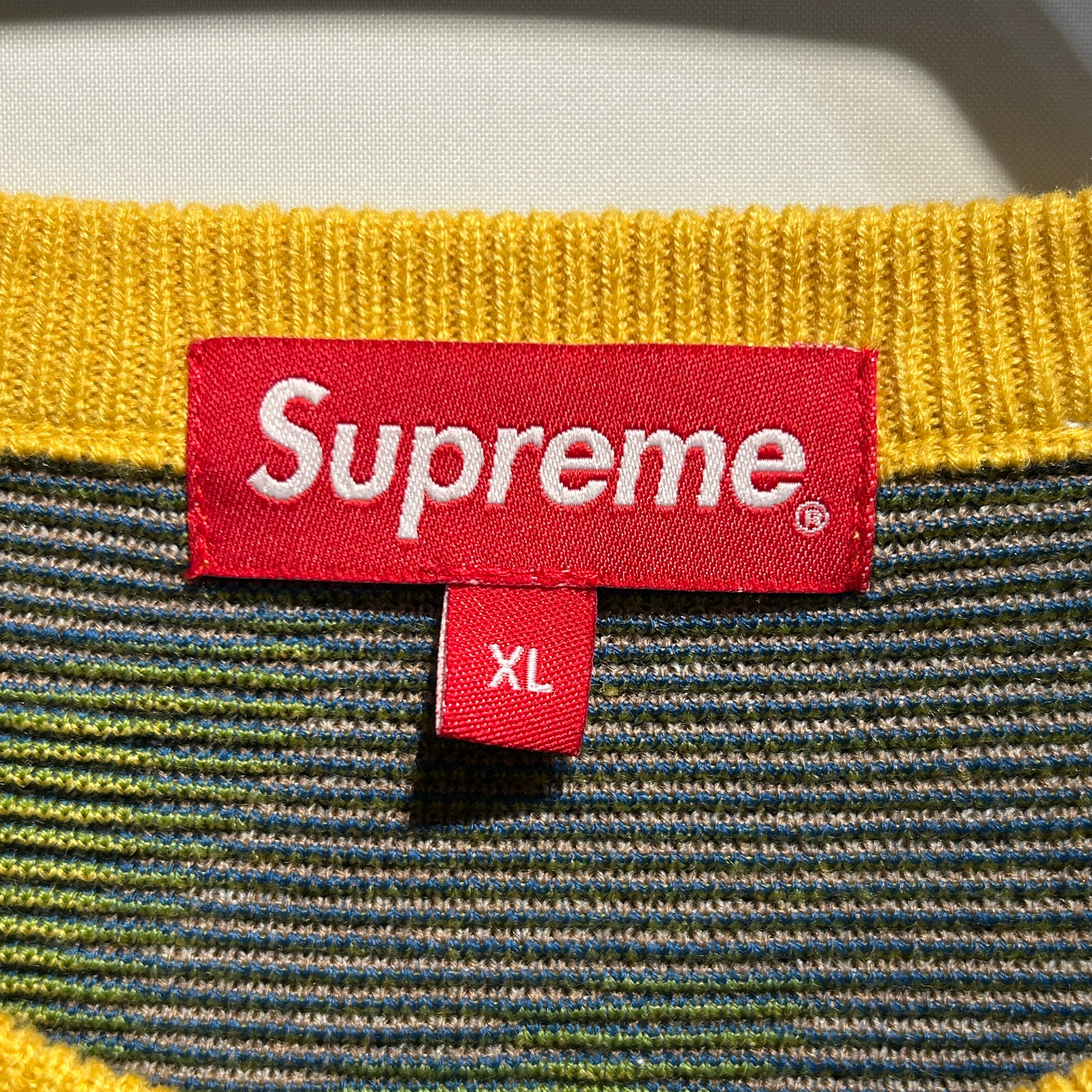 Supreme/Sweater/XL/All Over Print/Cotton/YEL/Cartoon Sweater view 3