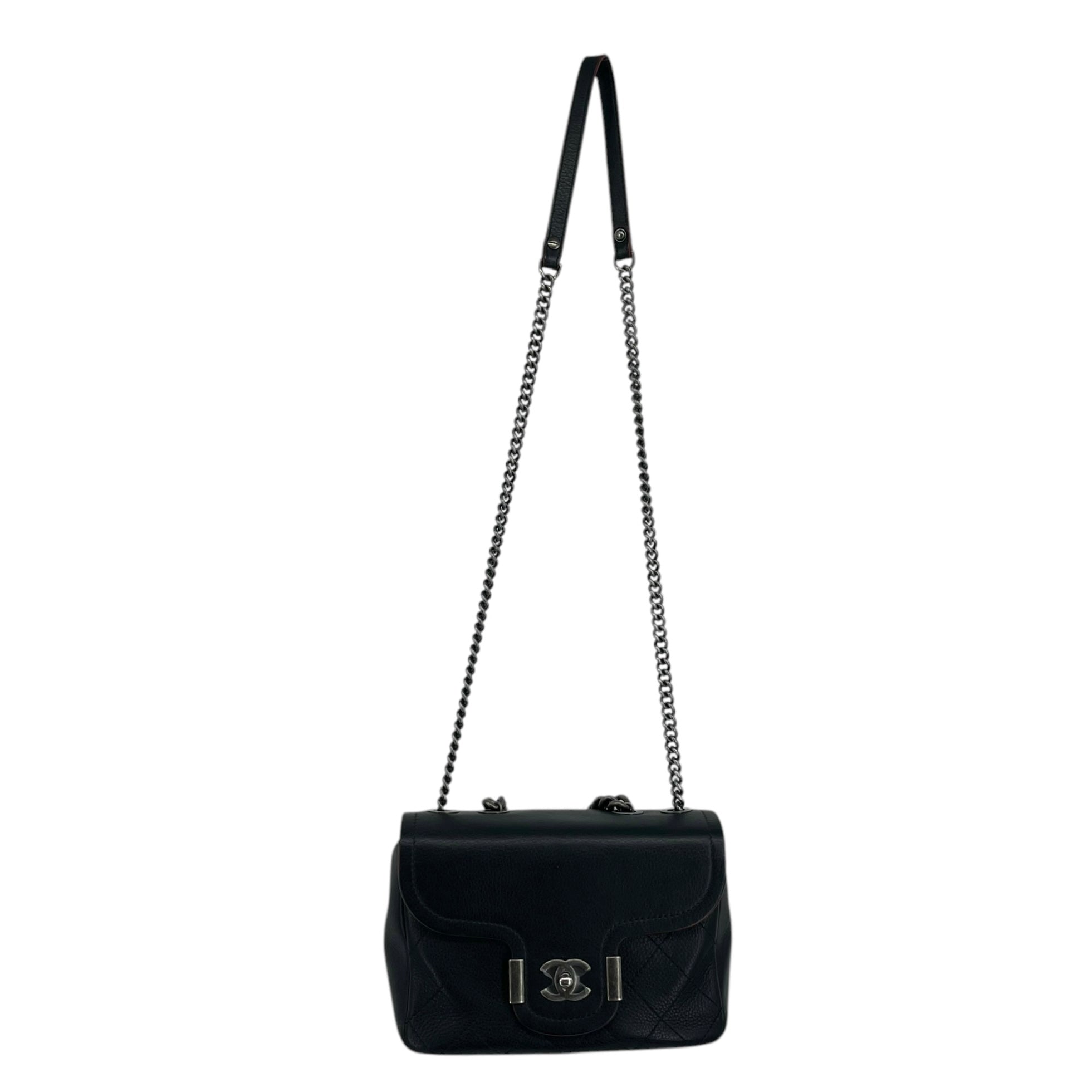 CHANEL/Cross Body Bag/S/Leather/BLK/25046720 view 1