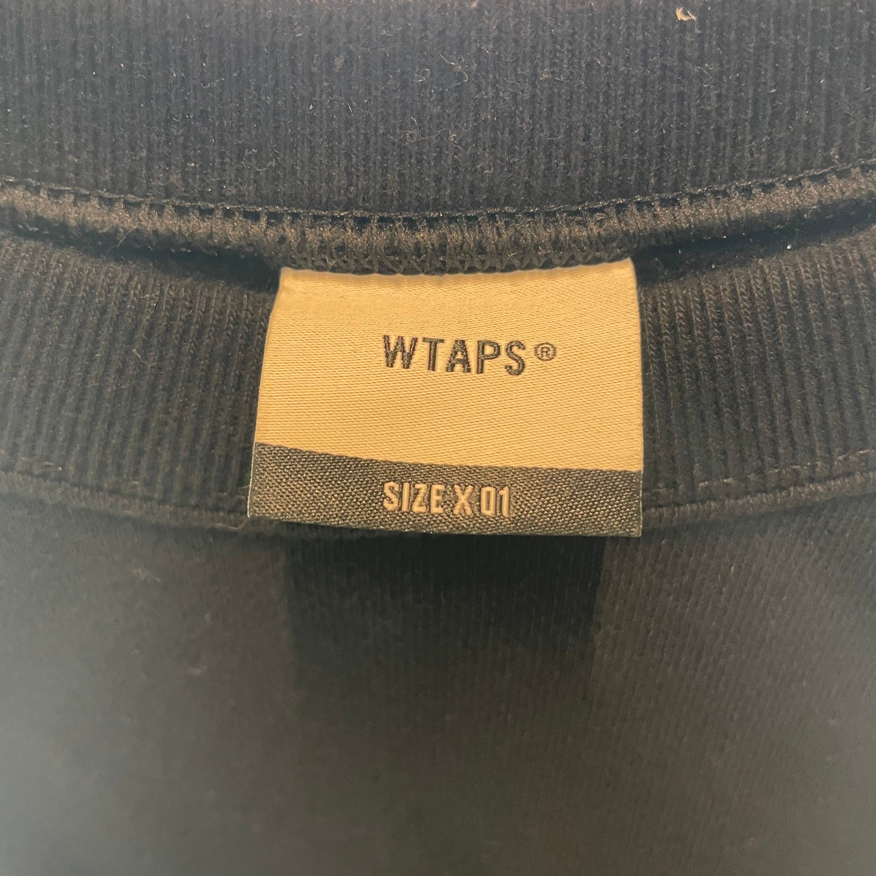w)taps/Sweatshirt/1/Black/Graphic/232ATDT-CPM02S view 3