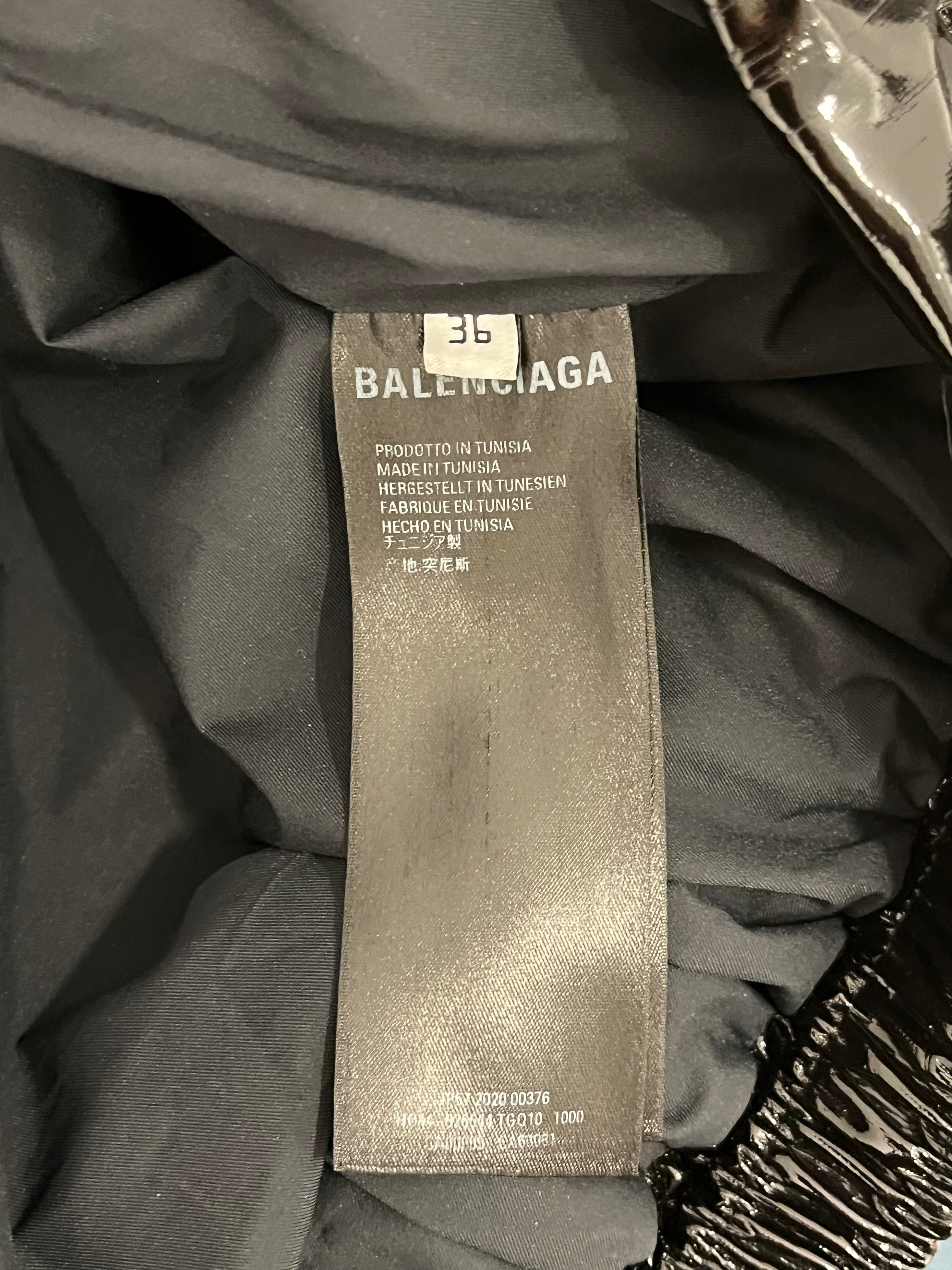 BALENCIAGA/Coat/36/Nylon/BLK/CROPPED SHINY PUFFER view 4