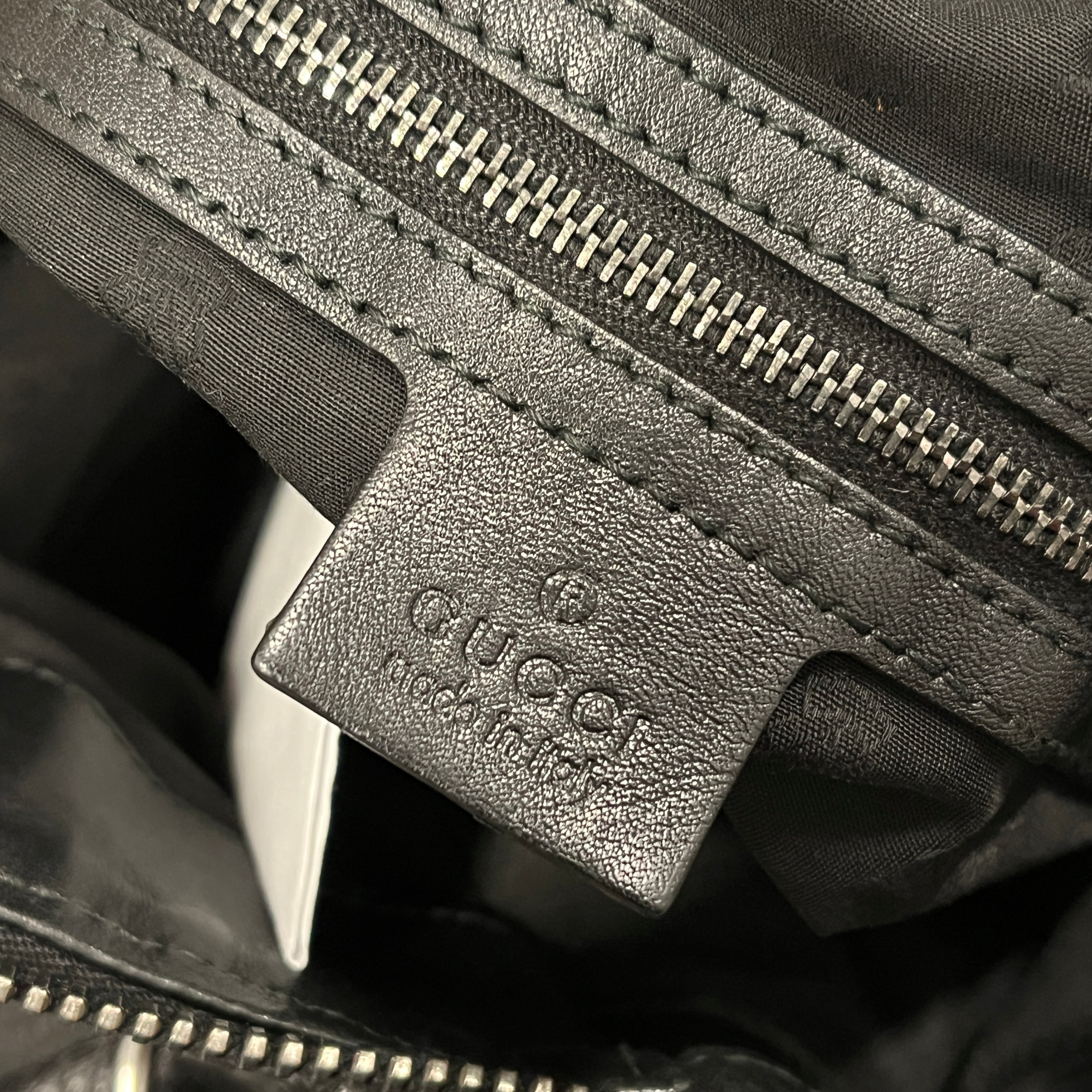 GUCCI/Bag/OS/Leather/BLK/GALAXY MEDIUM BAG view 6