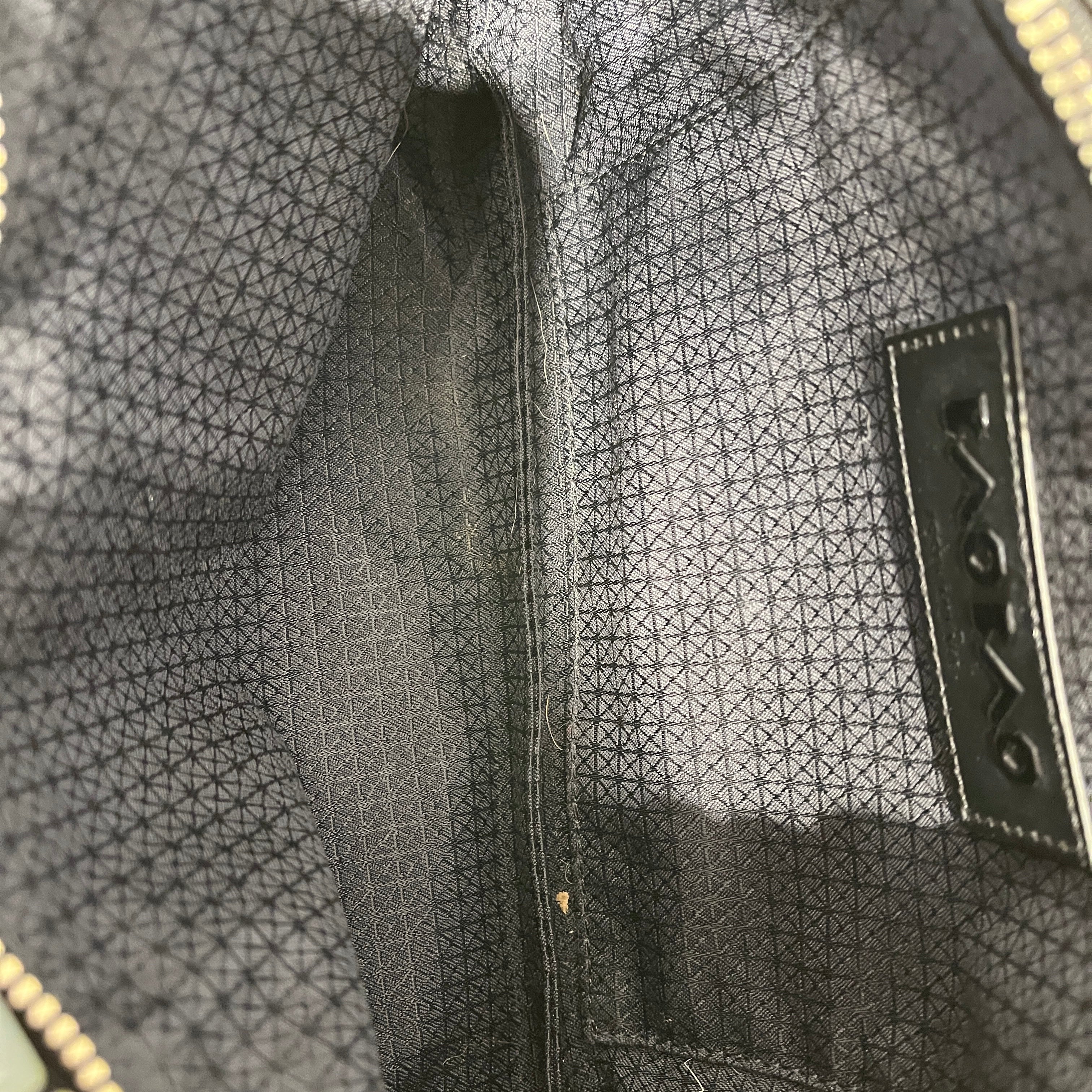 ISSEY MIYAKE/Cross Body Bag/SLV/ view 4