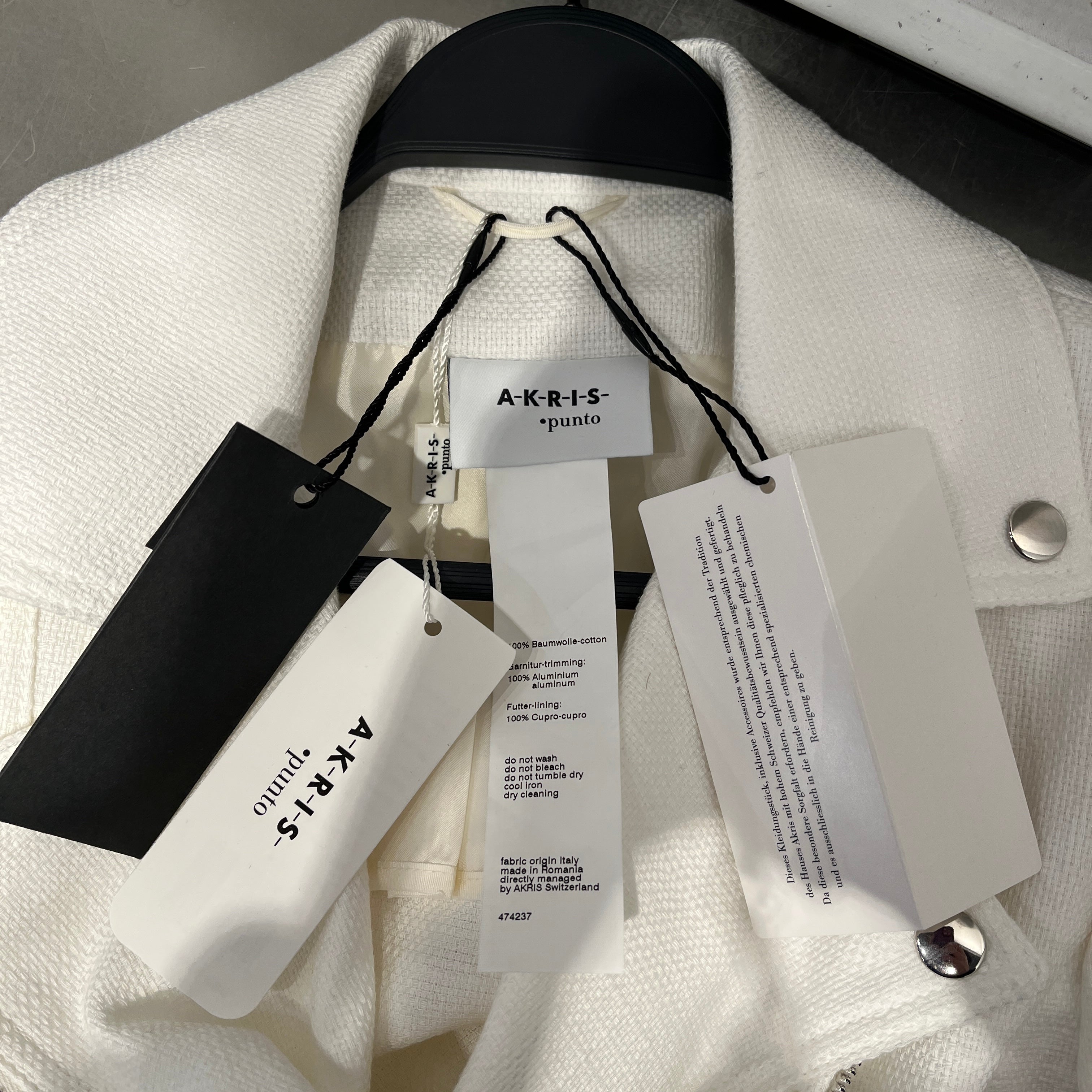 AKRIS punto/Jacket/4/Cotton/WHT/studed view 4