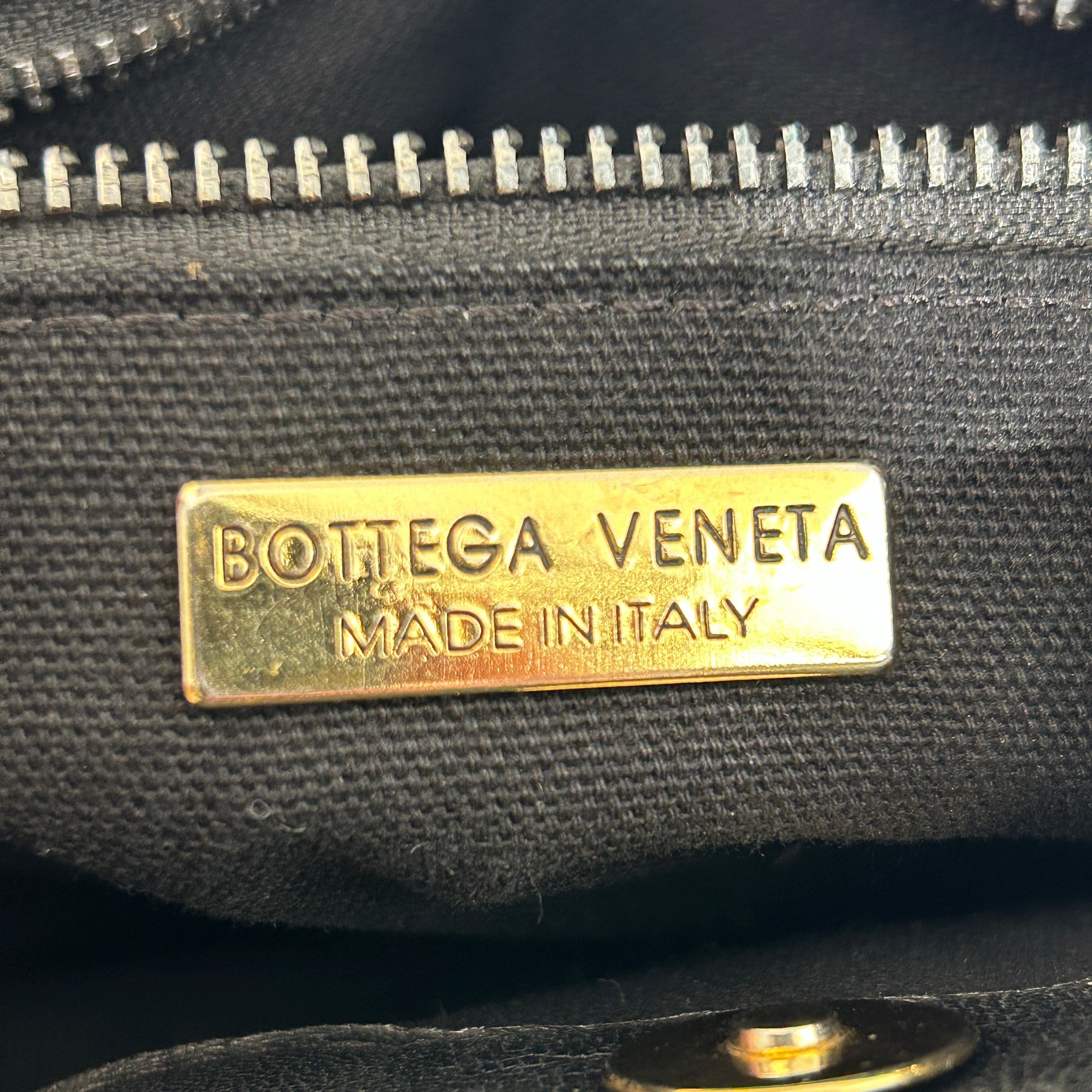 BOTTEGA VENETA/Cross Body Bag/Leather/BLK/intrecciato view 5