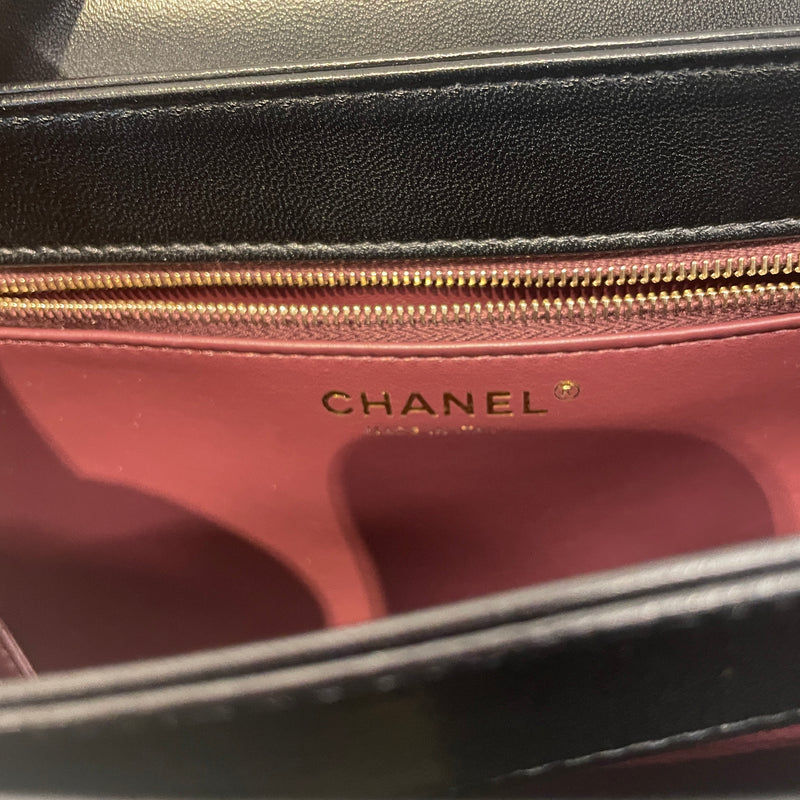 CHANEL/Cross Body Bag/Leather/BLK/