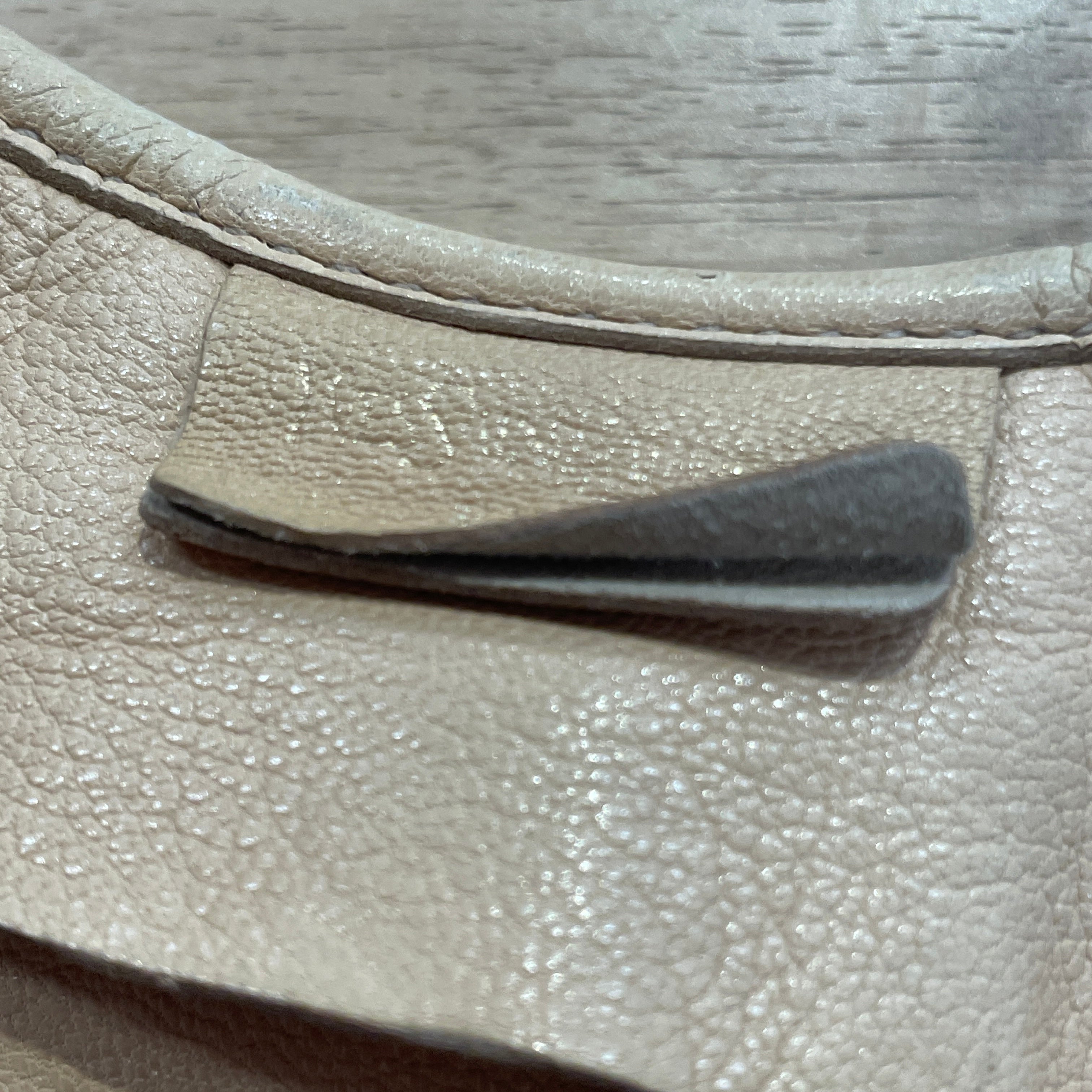 YVES SAINT LAURENT/Bag/Leather/BEG/ST. TROPEZ view 5