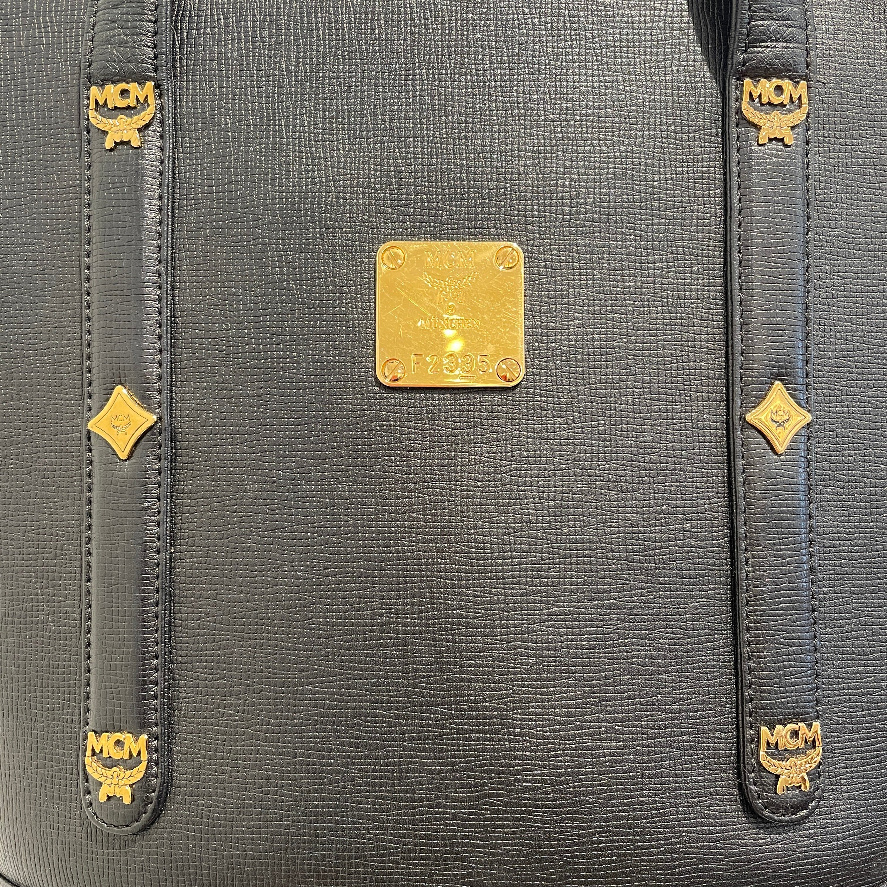 MCM/Tote Bag/Leather/BLK/Blavk tote w/ gold hardware view 3