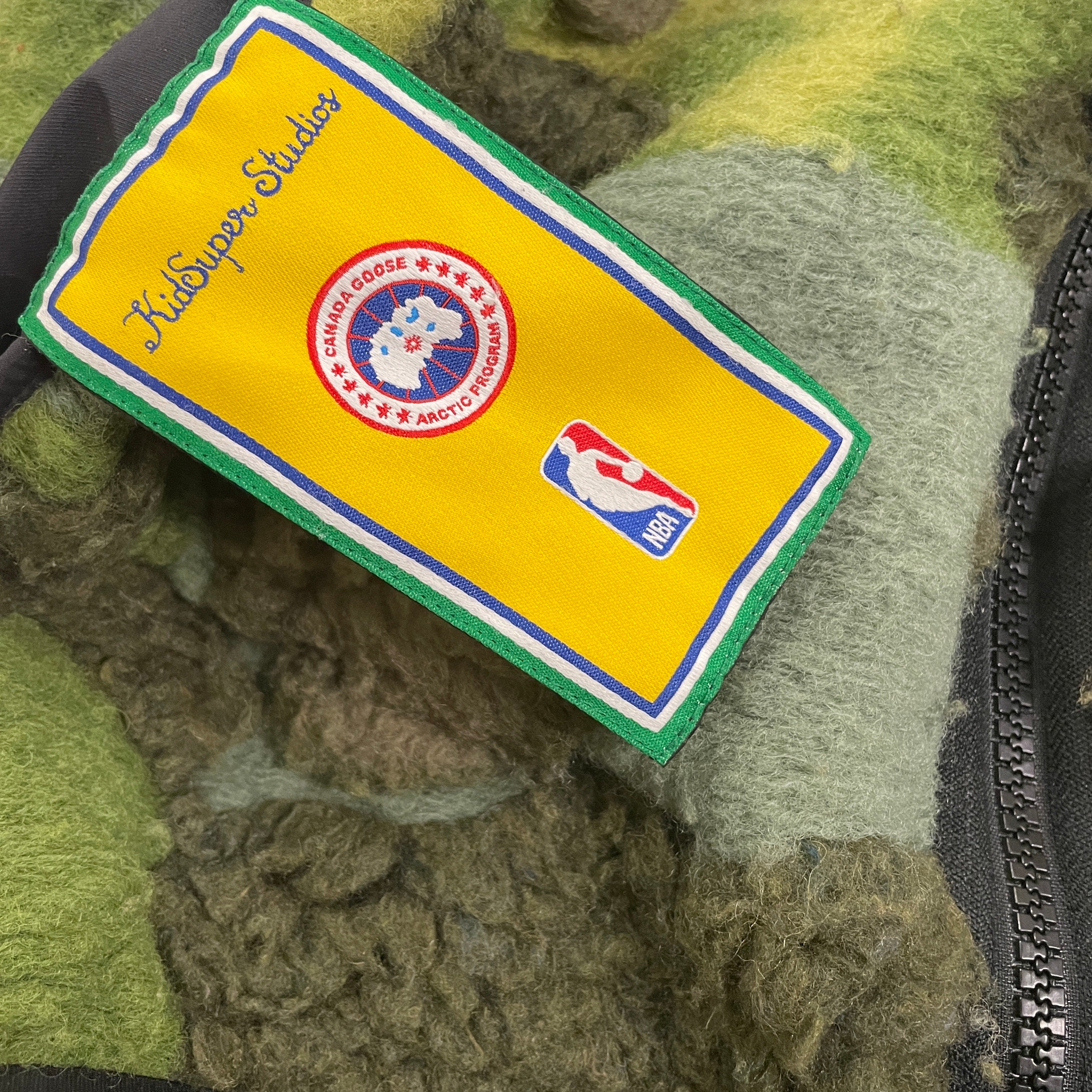 CANADA GOOSE/KIDSUPER STUDIOS/Fleece Jkt/M/Wool/GRN/All Over Print/NBA MOSS FLEECE view 3