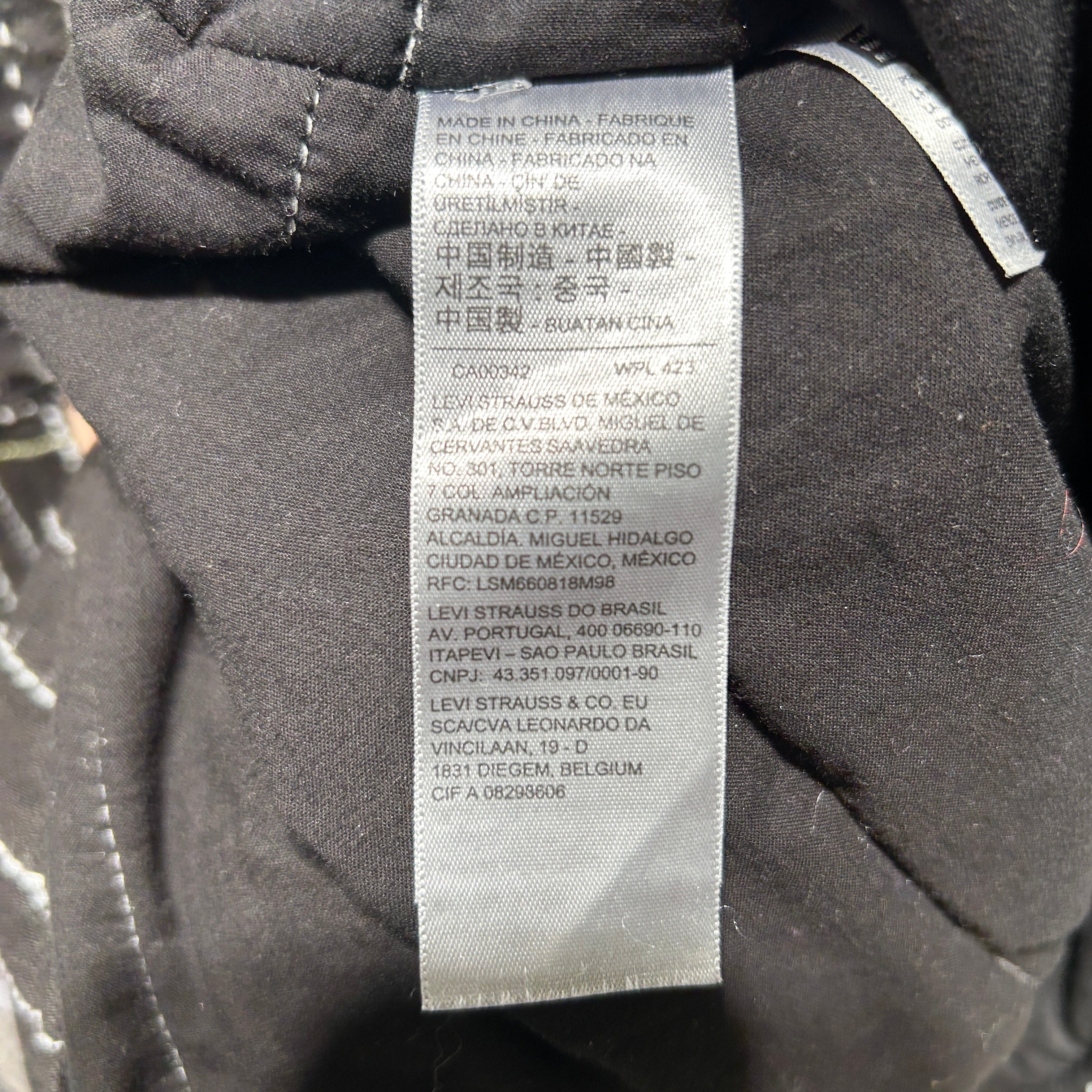 Levi's/DENIM TEARS/Quilted Jkt/L/Cotton/BLK/All Over Print/QUILTED PEACE SIGN view 4