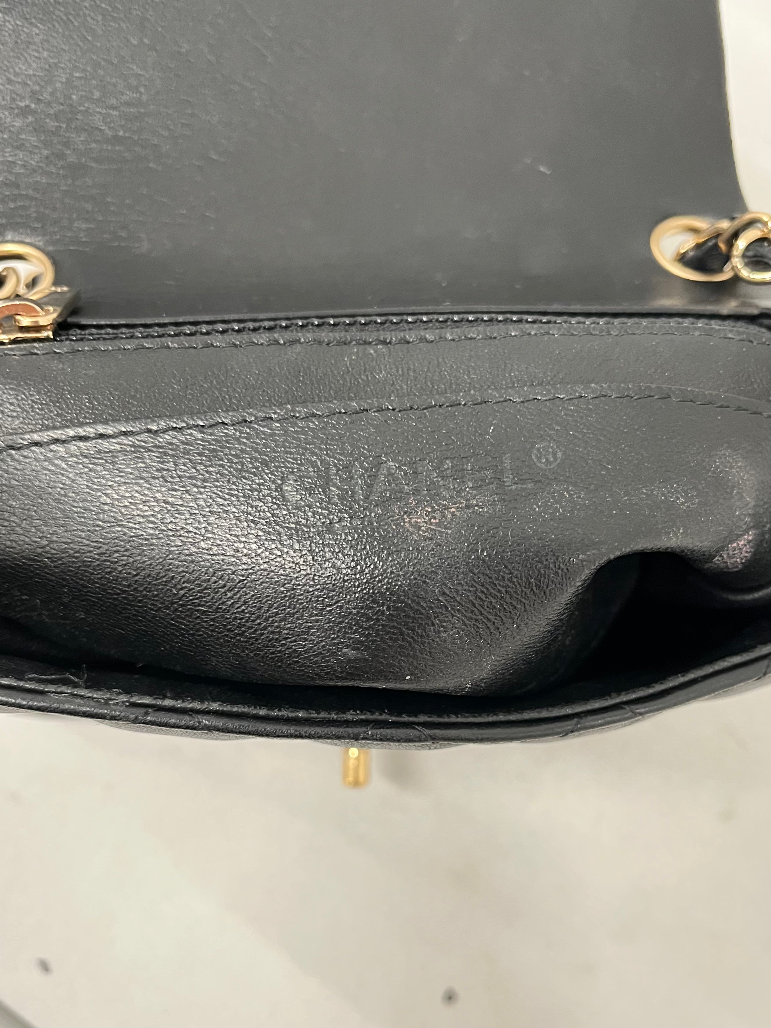 CHANEL/Cross Body Bag/Leather/BLK/MINI FLAP, GOLD CHAIN view 3