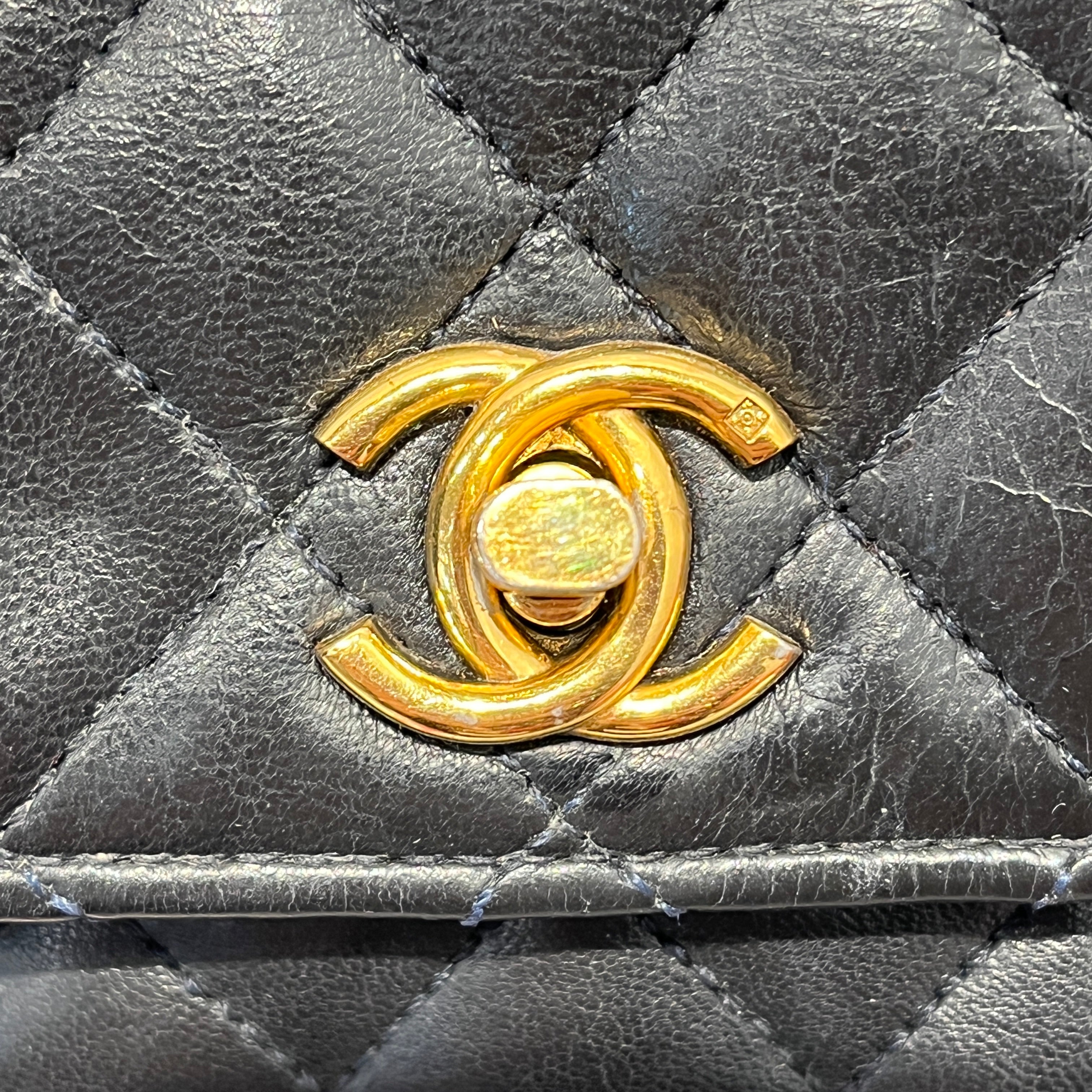 CHANEL/Cross Body Bag/Leather/BLK/QUILTED DYNASTY - COND. INSIDE view 9