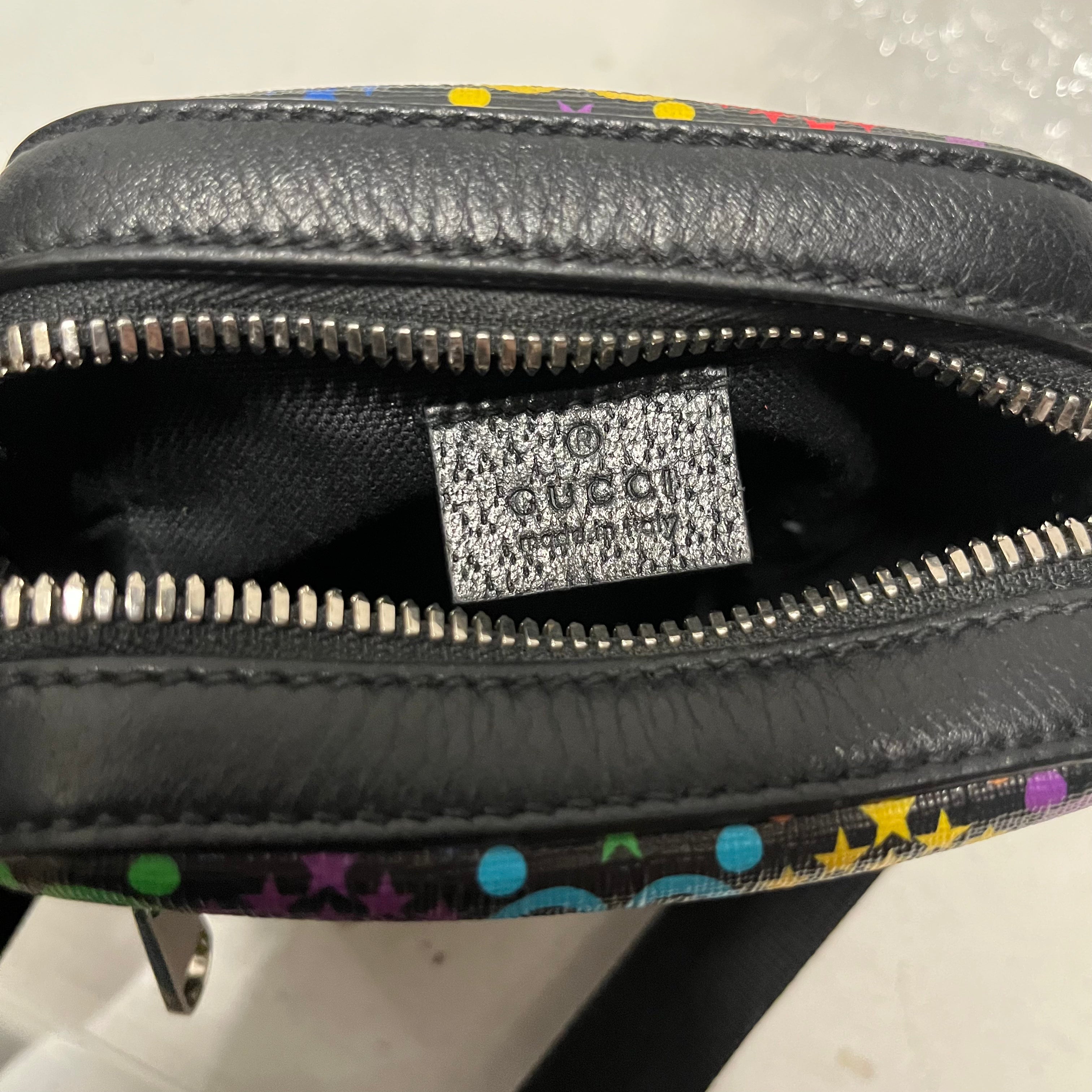 GUCCI/Cross Body Bag/Monogram/Leather/MLT/psych crossbody view 6