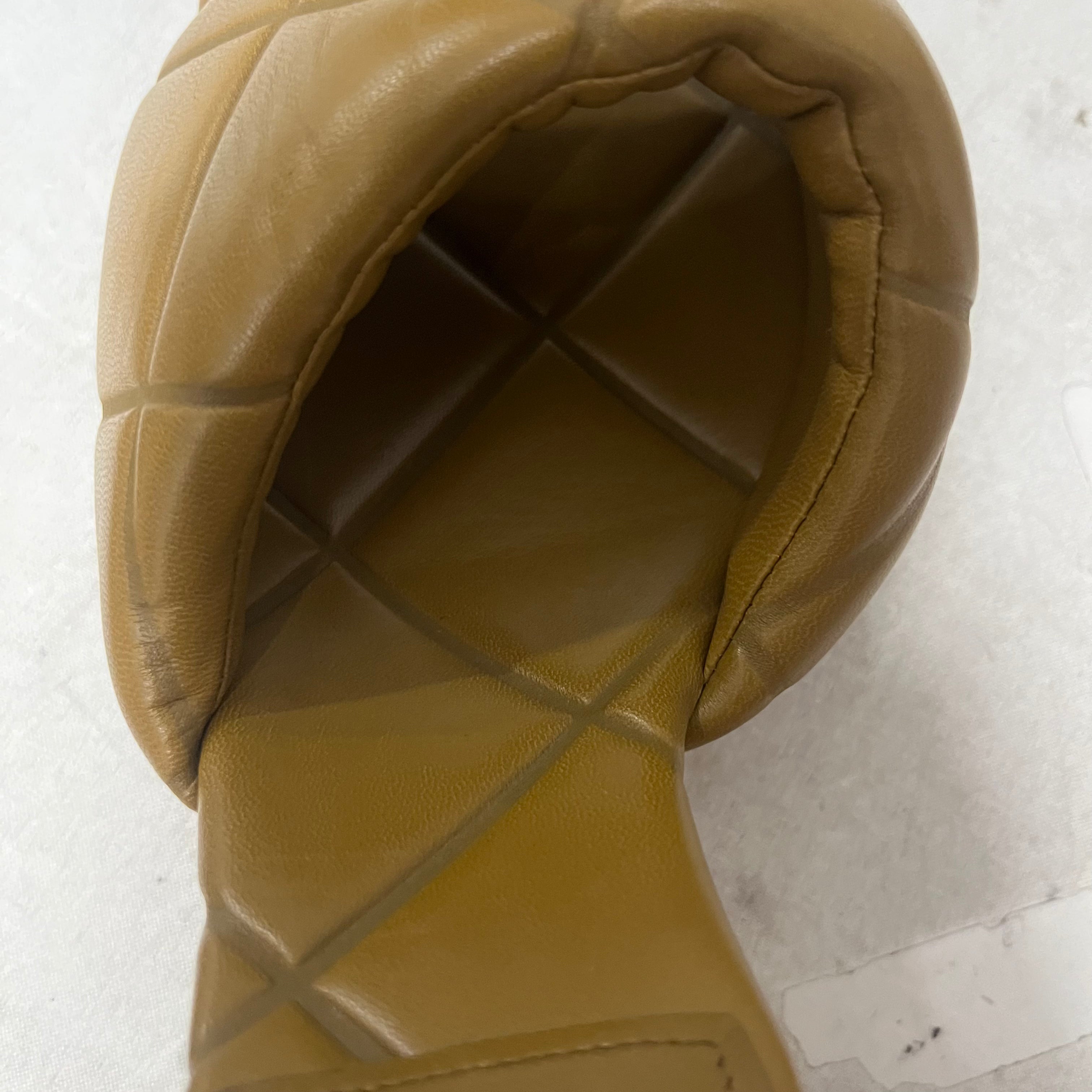 BOTTEGA VENETA/Heels/US 9/Leather/KHK/Open-Toe/leather slide embossed view 4