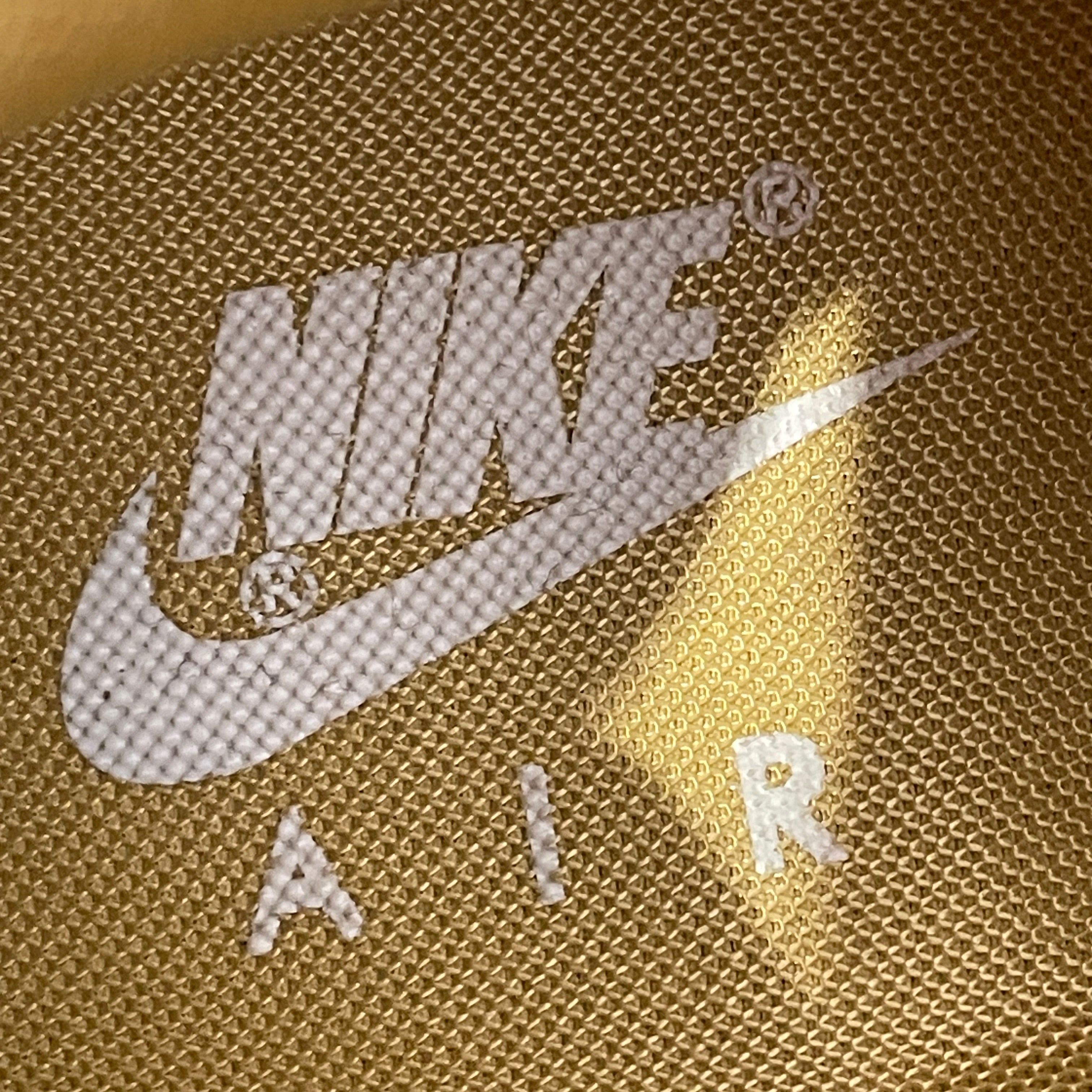NIKE/Low-Sneakers/US 10/GLD/Air max 90 view 3