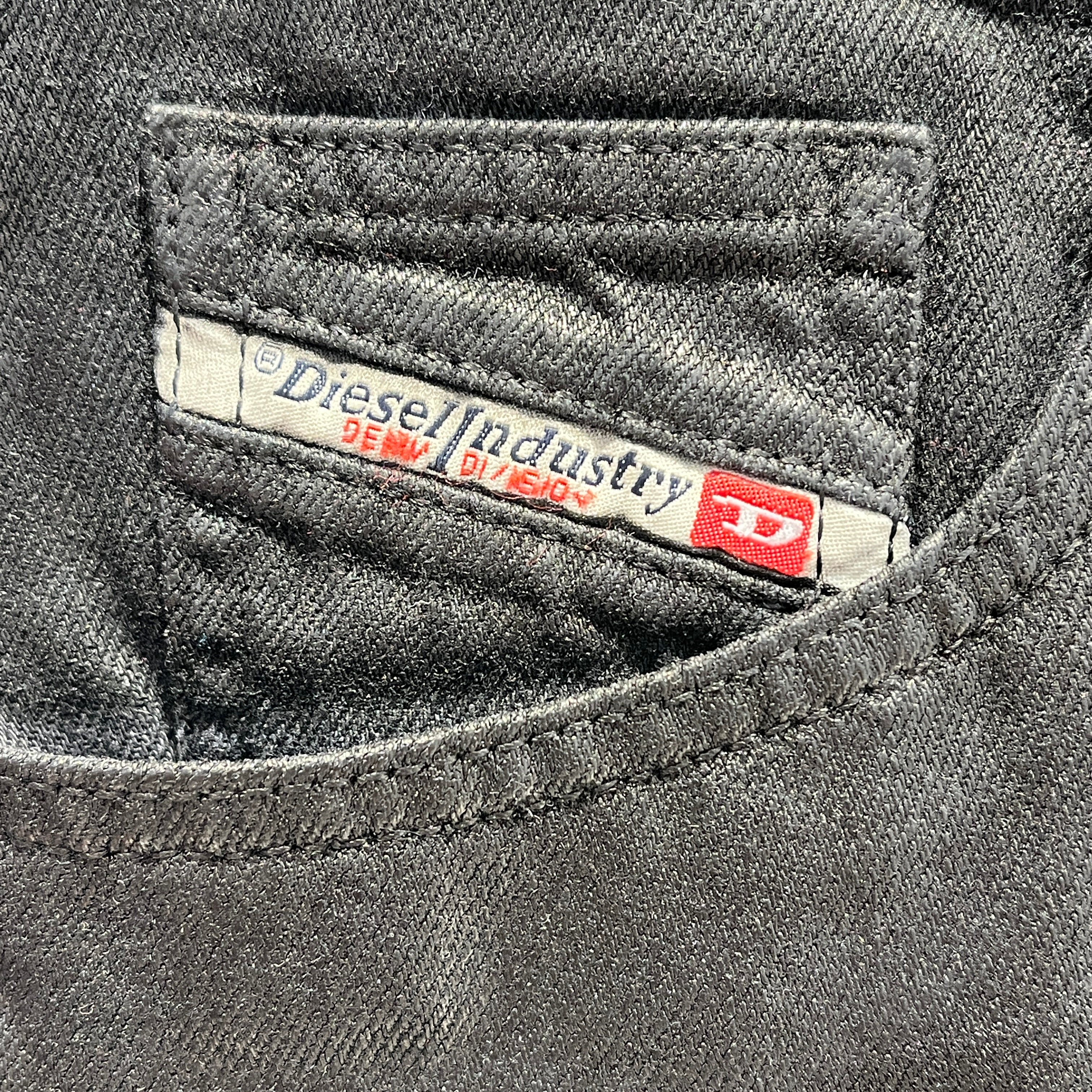 DIESEL/Bottoms/26/Denim/BLK/DENIM WAXED SKIRT view 3