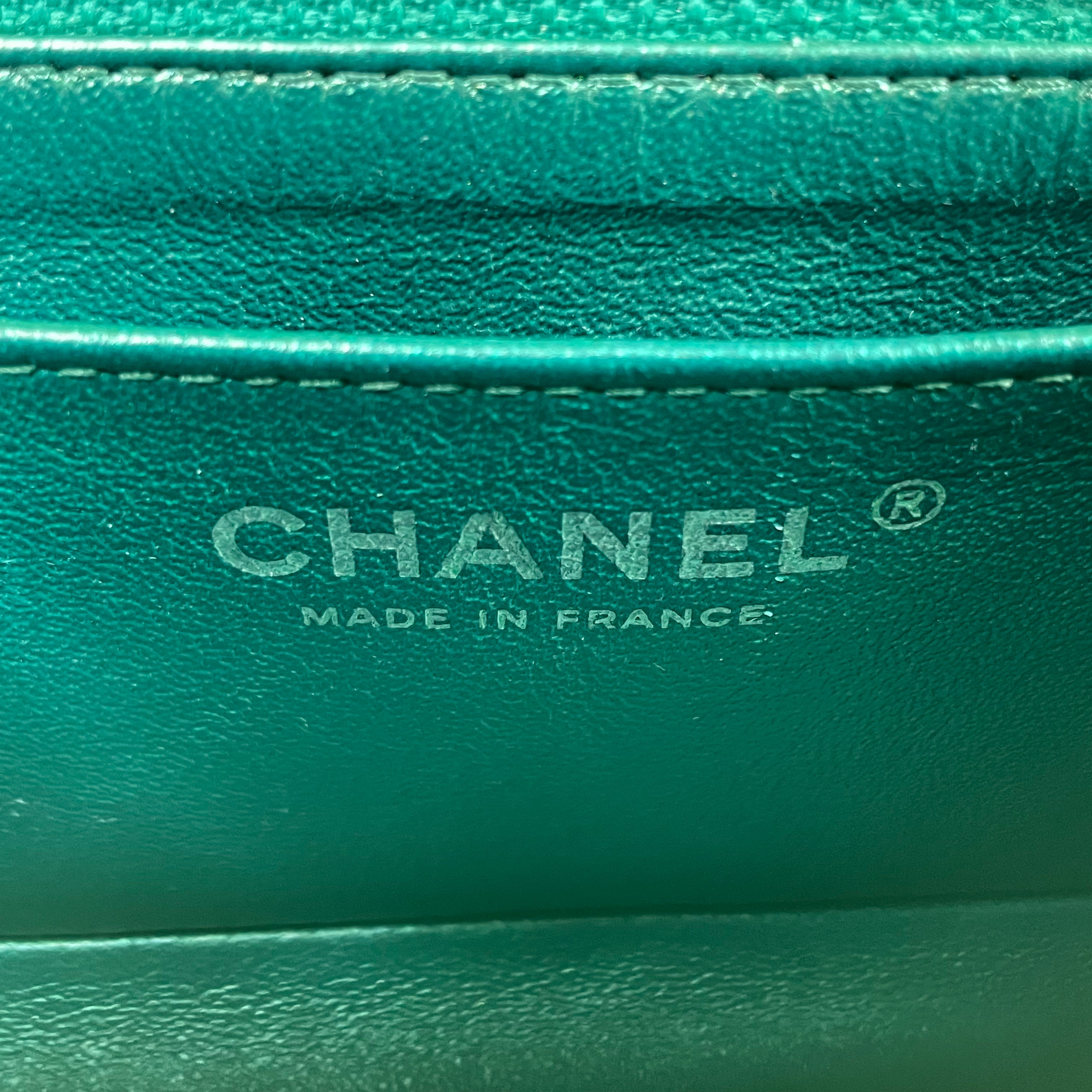 CHANEL/Cross Body Bag/Leather/GRN/28824198 MINI 2.55 BAG view 3