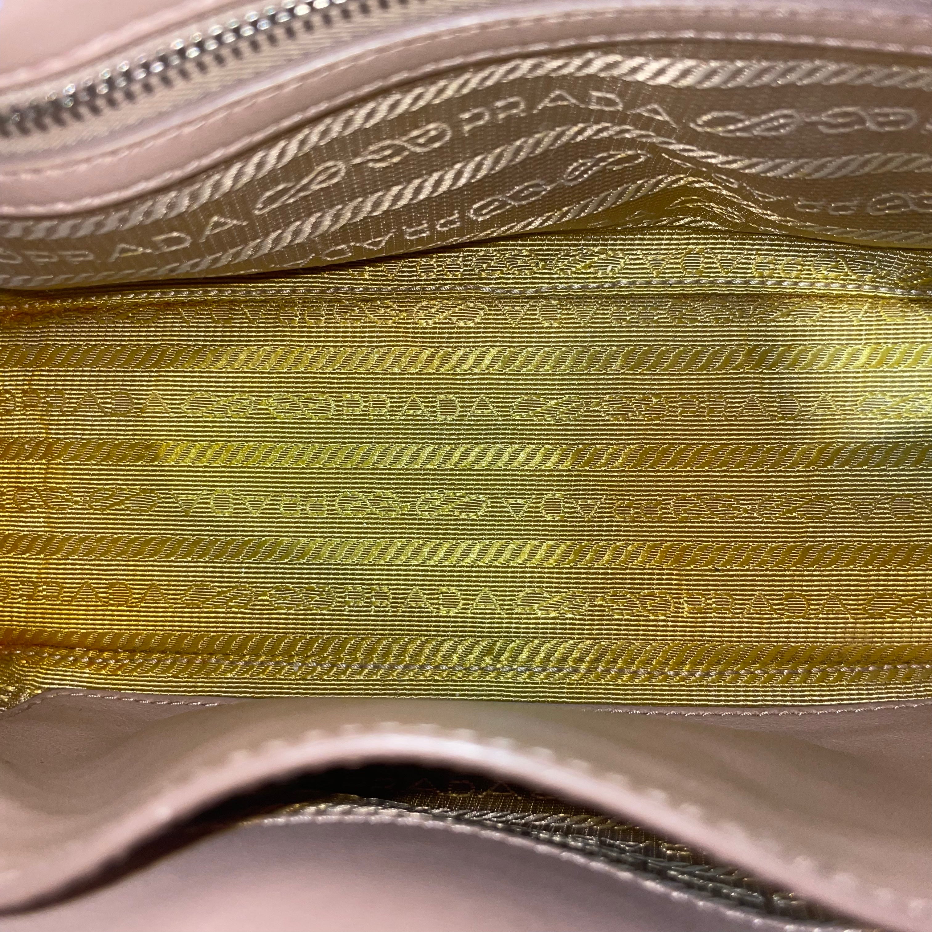 PRADA/Cross Body Bag/Leather/PNK/Prada Soft Impunture Diagramme view 4