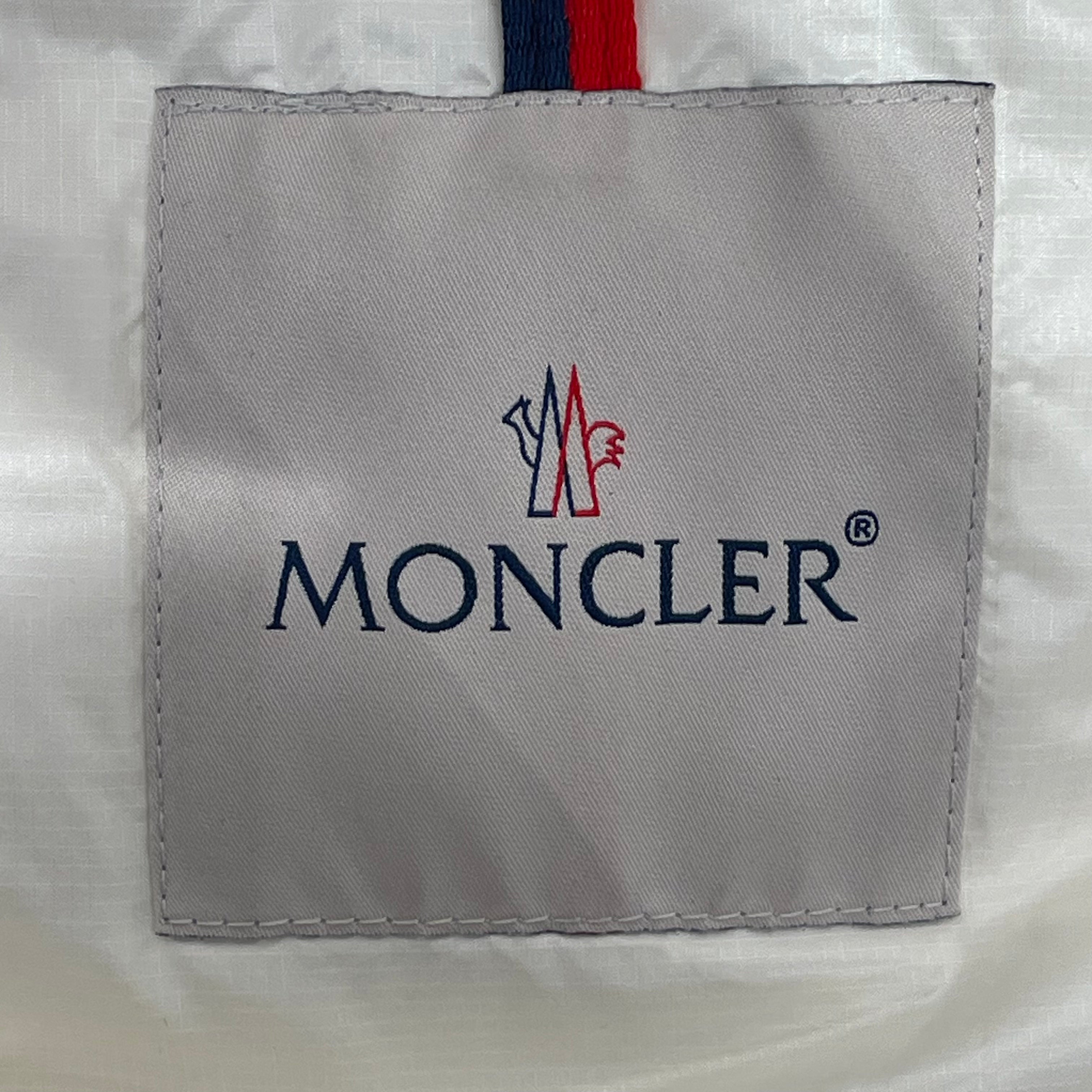 MONCLER/Jacket/3/Nylon/GRN/Moncler vest view 3