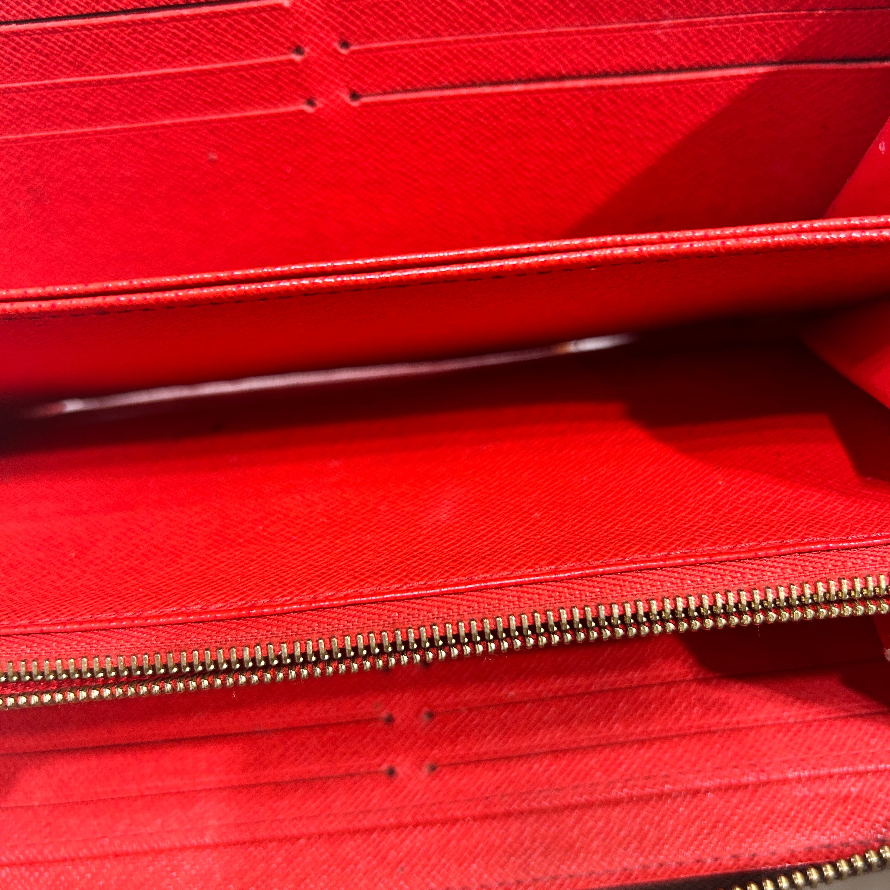 LOUIS VUITTON/Trifold Wallet/Leather/BRW/envelope shape view 3