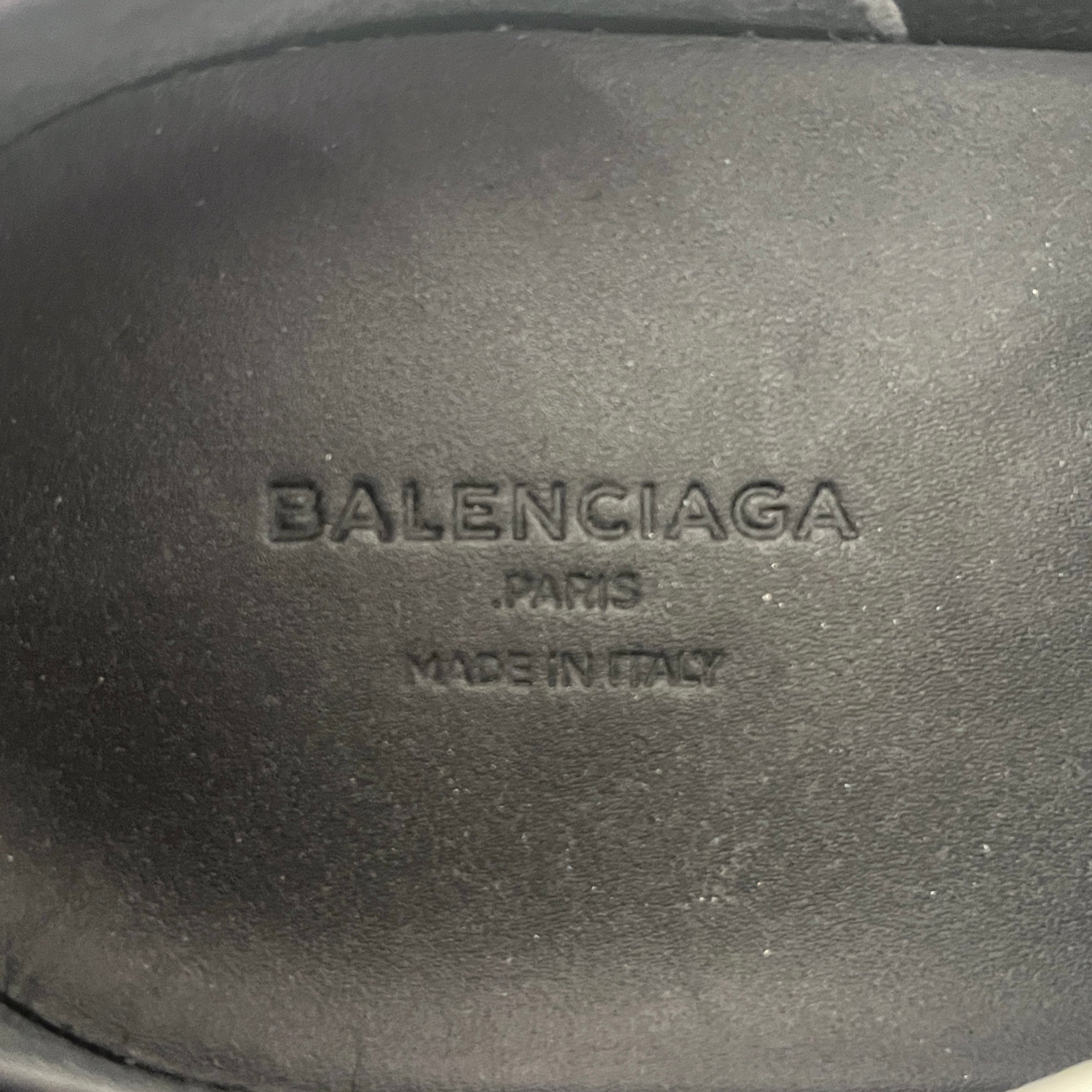 BALENCIAGA/Low-Sneakers/EU 45/Suede/BLK/race/runners/ suede view 3