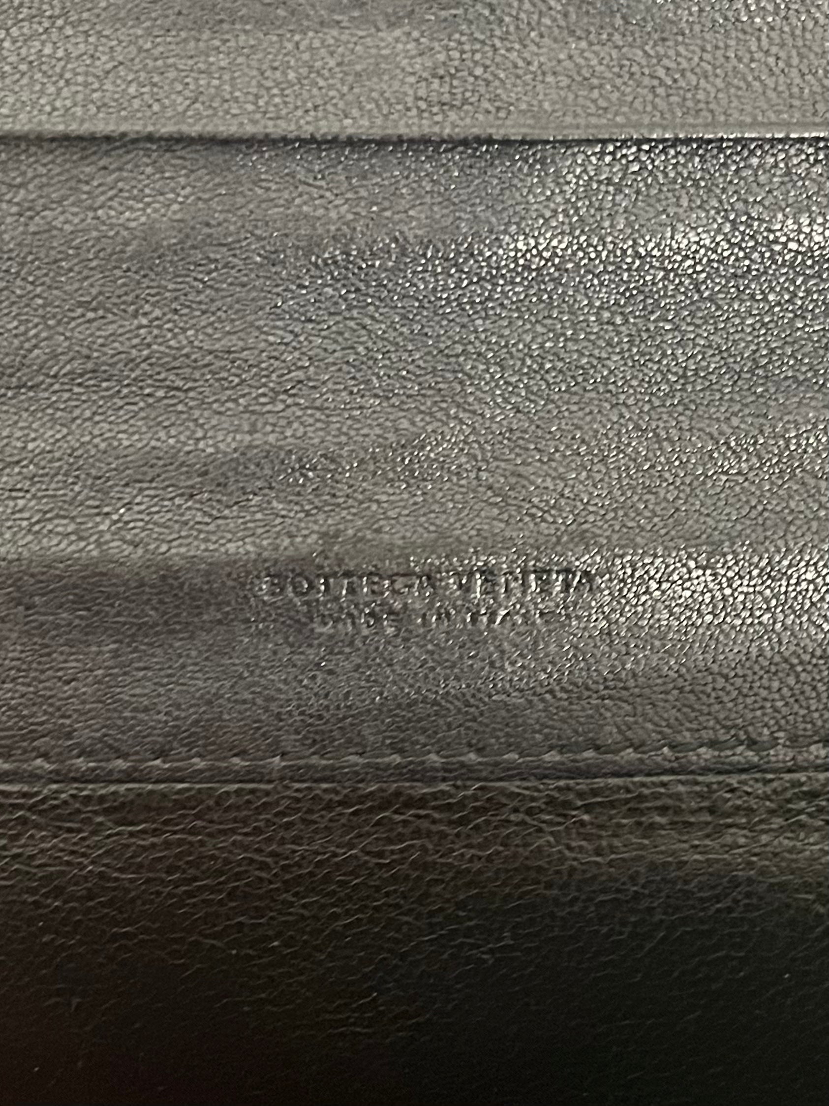 BOTTEGA VENETA/Long Wallet/Leather/BLK/GREEN BLUE BLACK B05436121G view 3