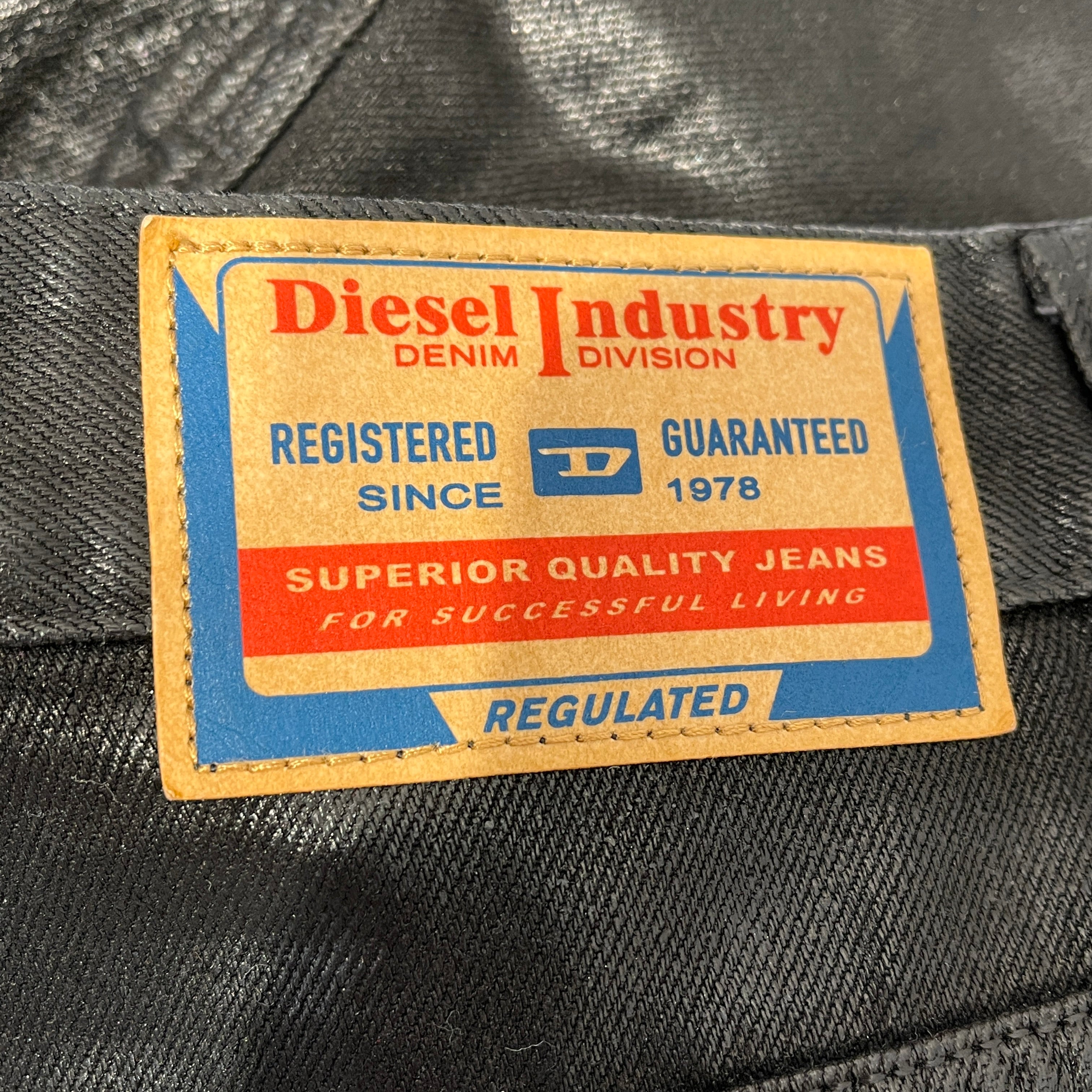 DIESEL/Bottoms/26/Denim/BLK/DENIM WAXED SKIRT view 4