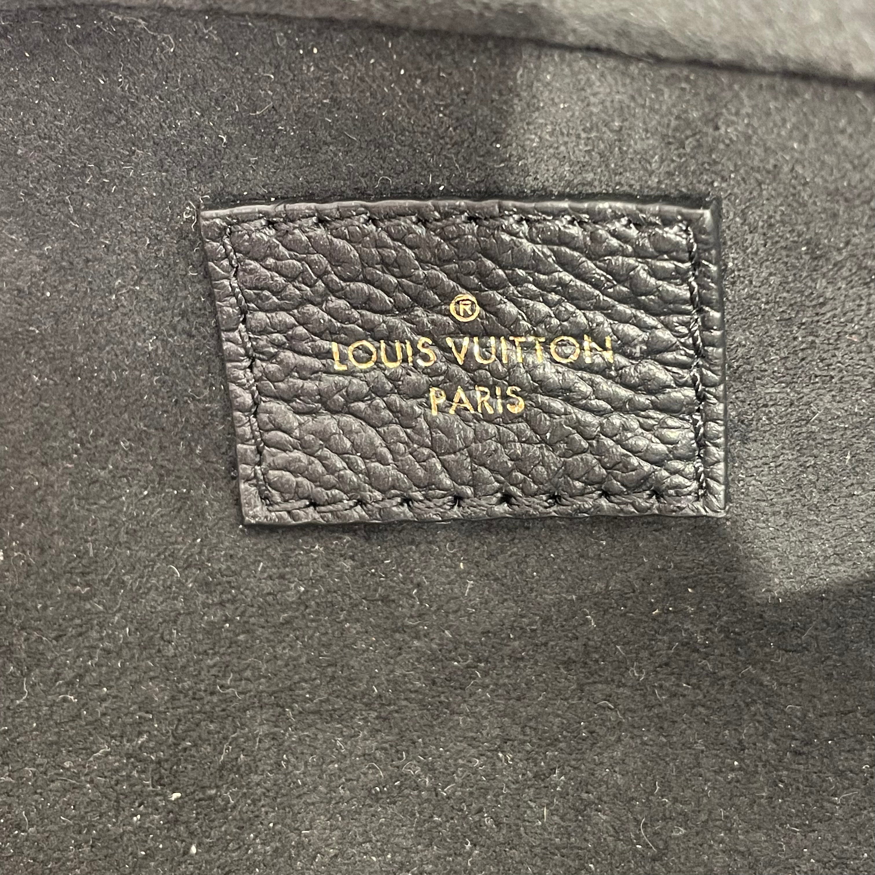 LOUIS VUITTON/Cross Body Bag/Monogram/Leather/BLK/empreinte view 6