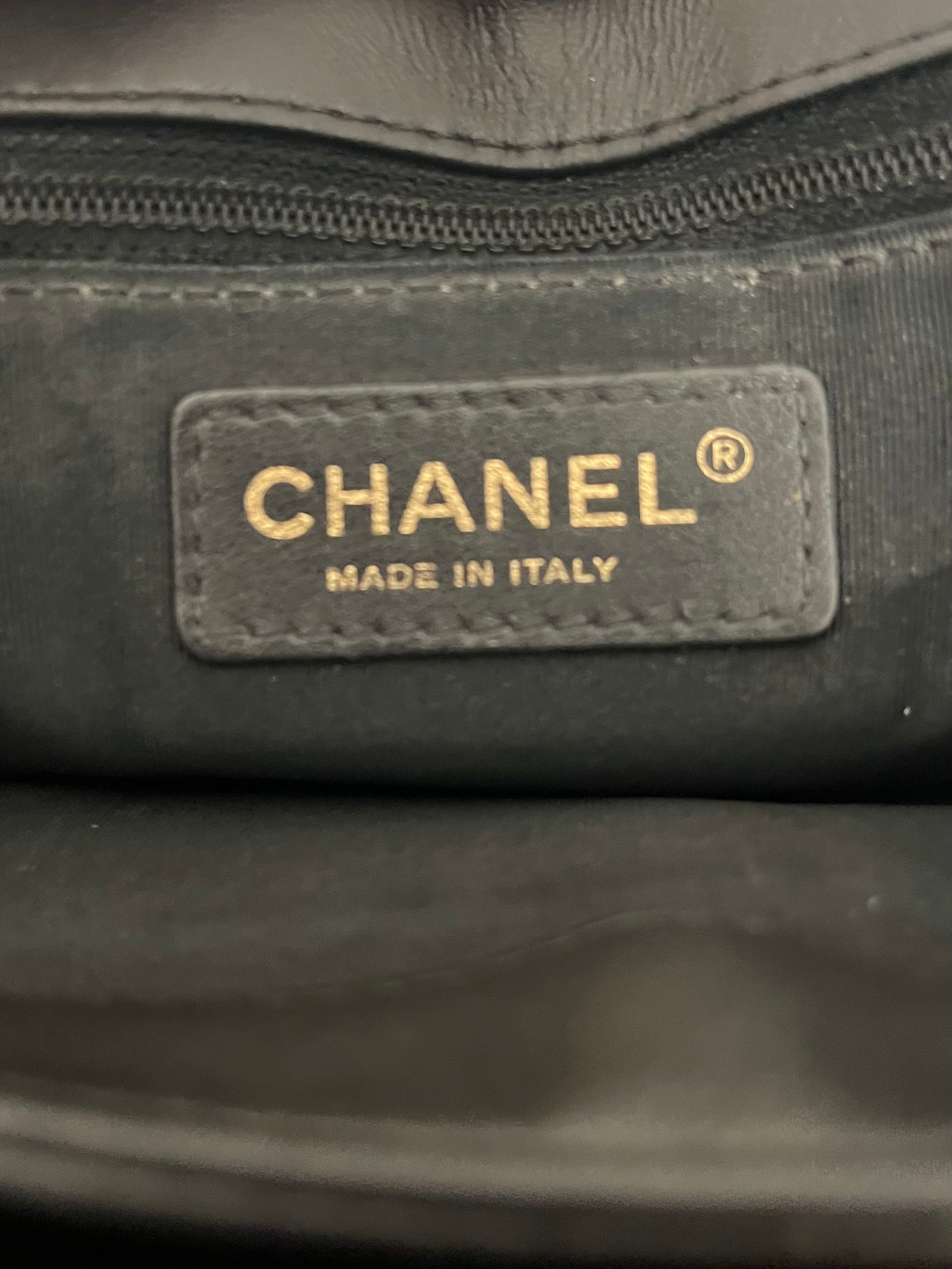 CHANEL/Bag/Leather/BLK/25040536 view 3