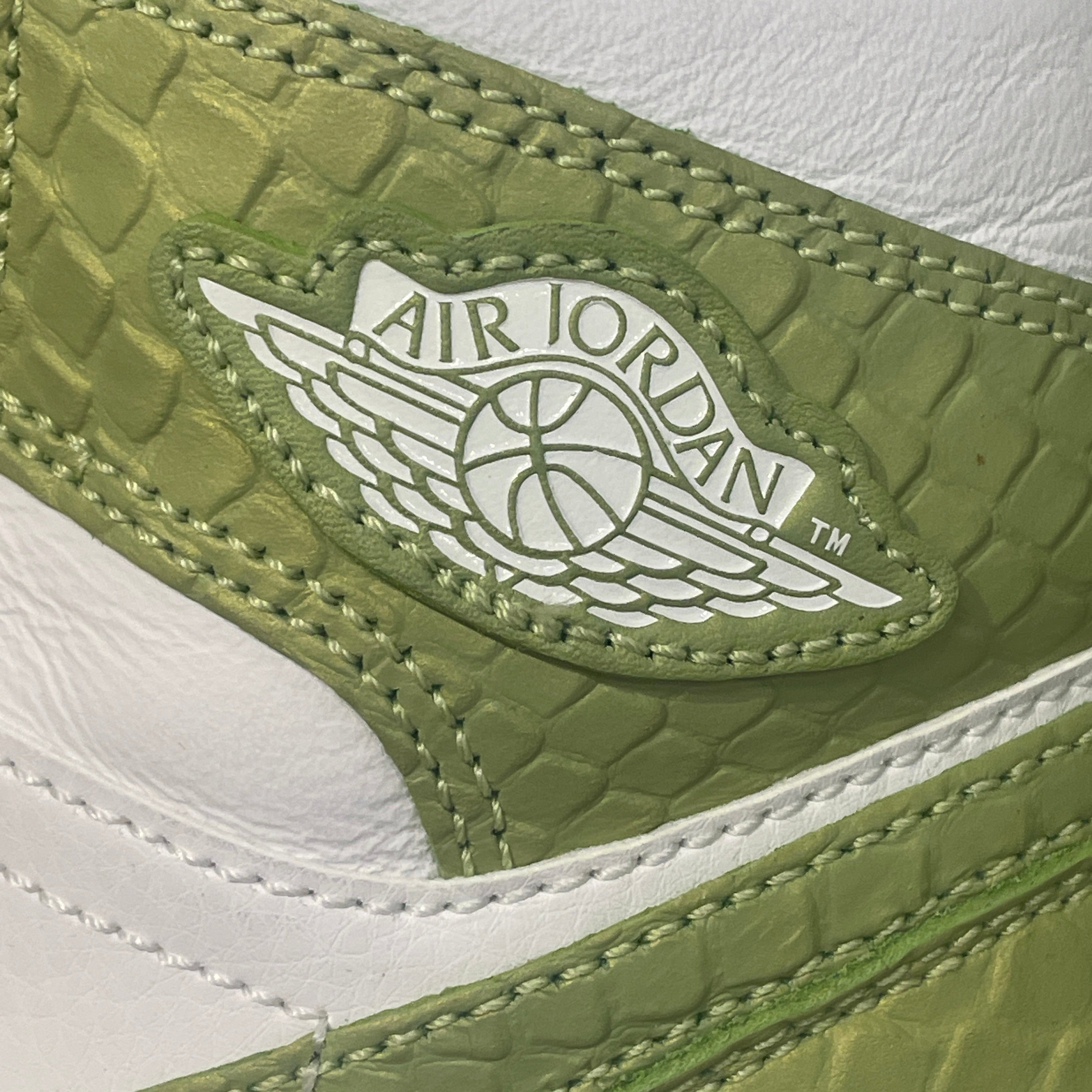 NIKE/Low-Sneakers/US 8/Animal Pattern/GRN/Jordan 1 Mid SE Green Python view 4