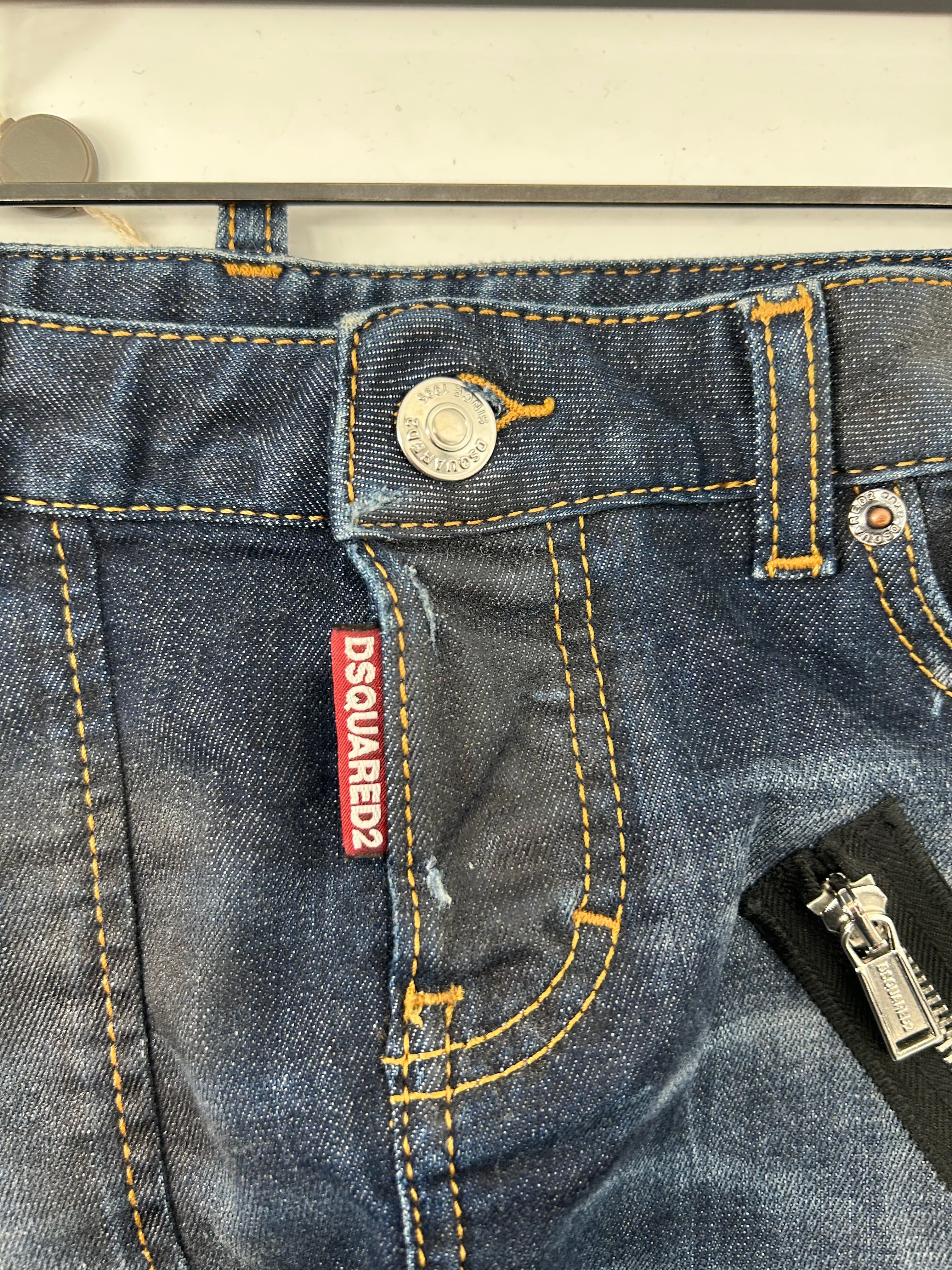 DSQUARED2/Skirt/12/Denim/IDG/ZIPPER APPLIQUE MINI SKIRT view 3