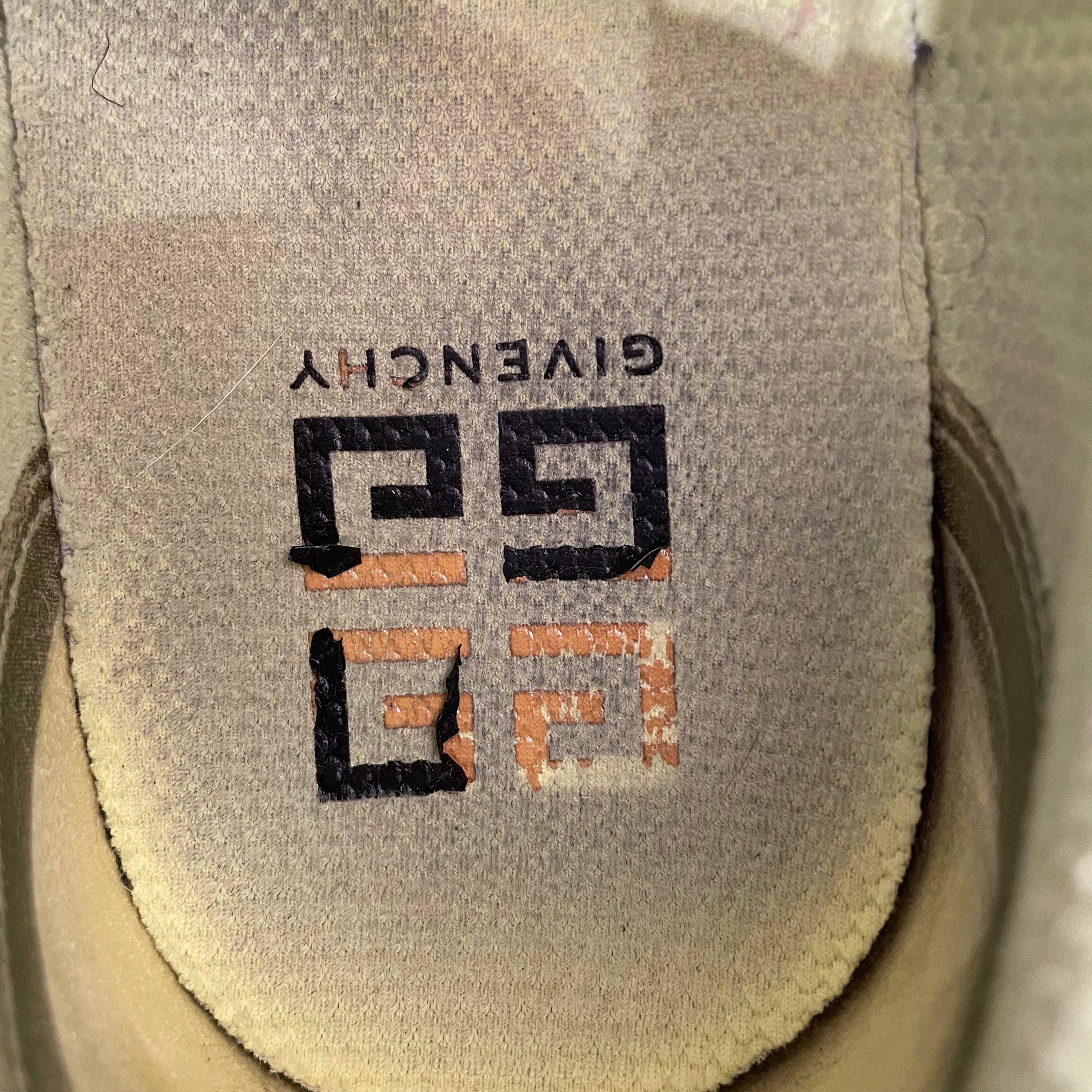 GIVENCHY/Low-Sneakers/EU 43/Leather/YEL/TK-MX Runner YELLOW view 3
