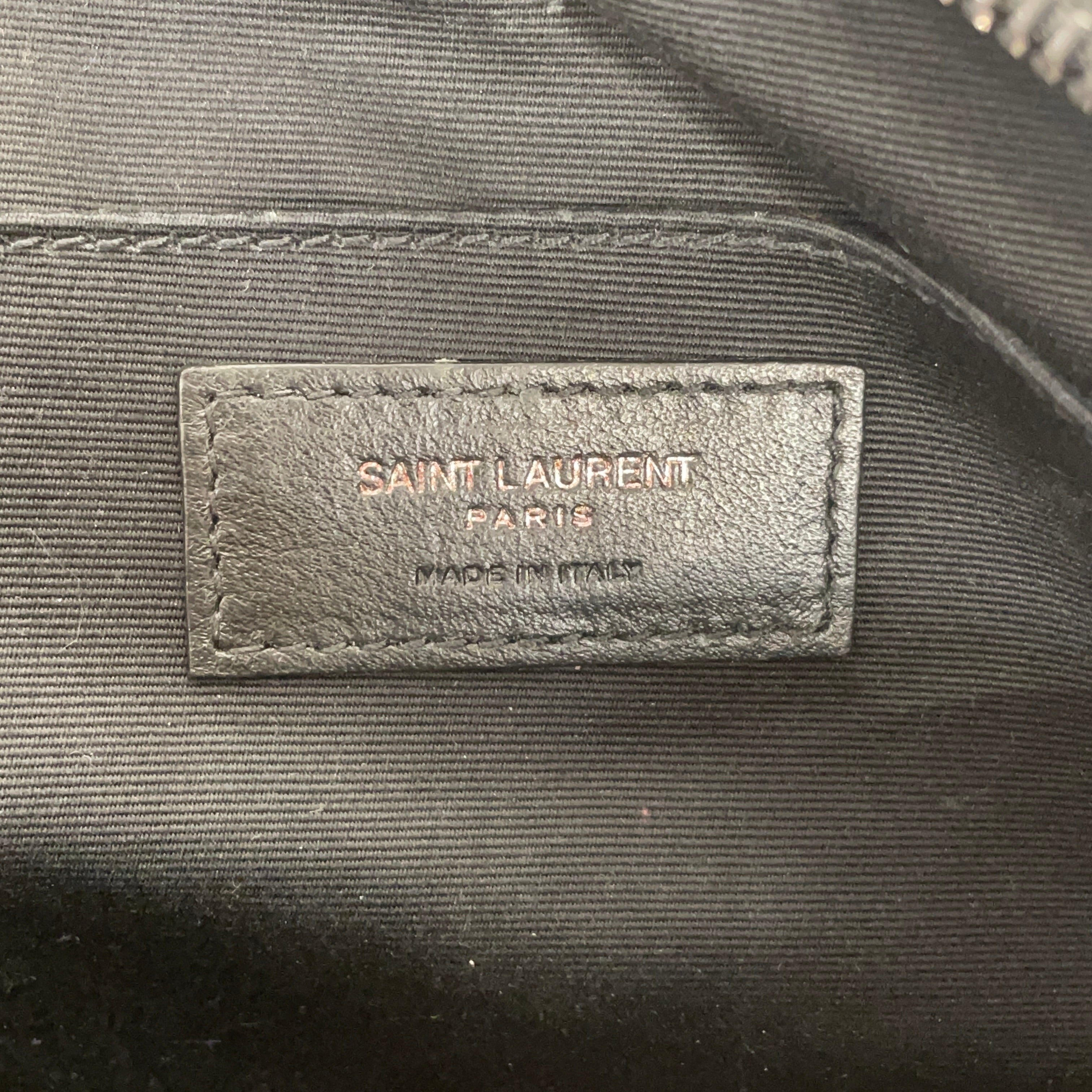 SAINT LAURENT/Bag/Leather/BLK/monochrome lou camera view 5