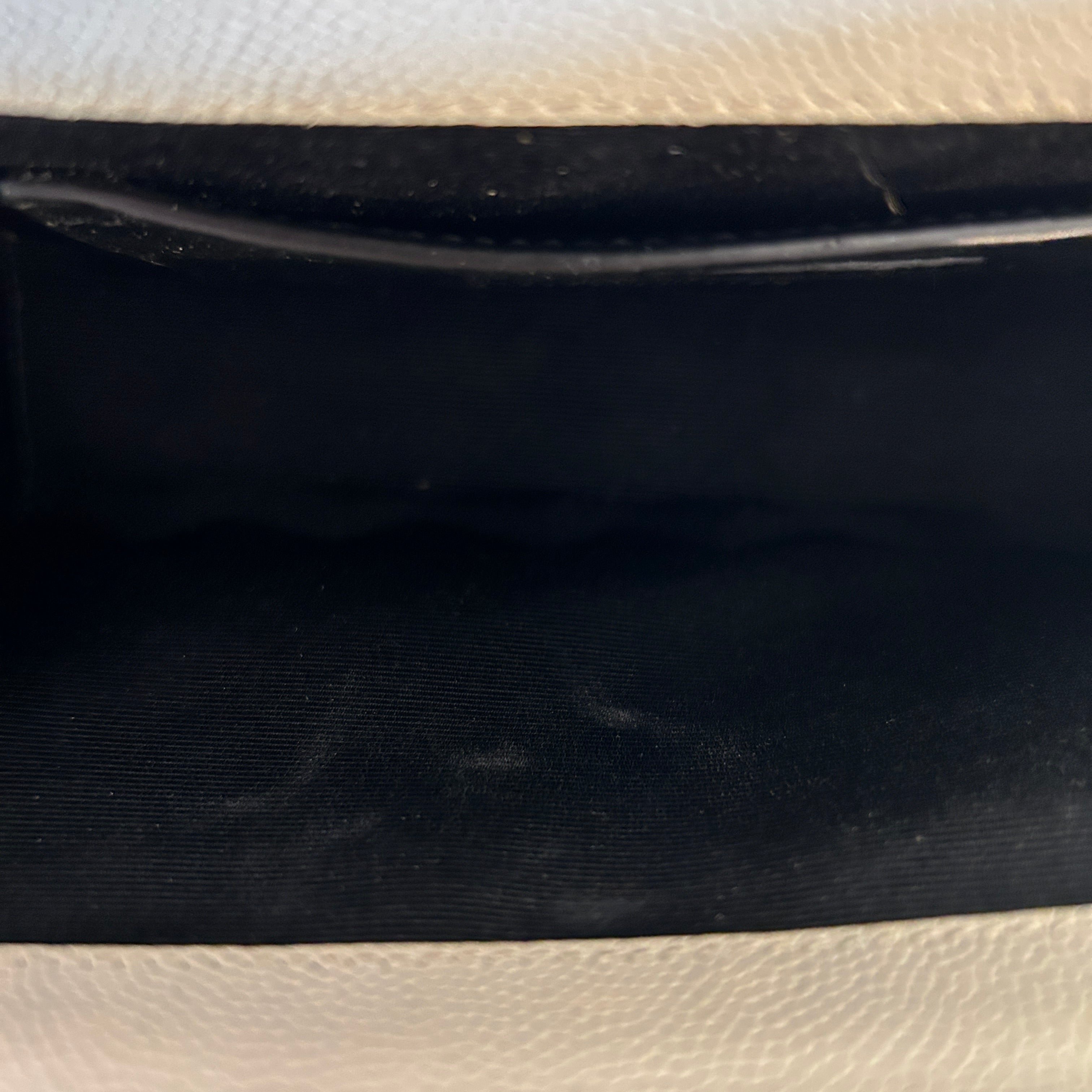 SAINT LAURENT/Cross Body Bag/Leather/CRM/quited envelope chain view 5