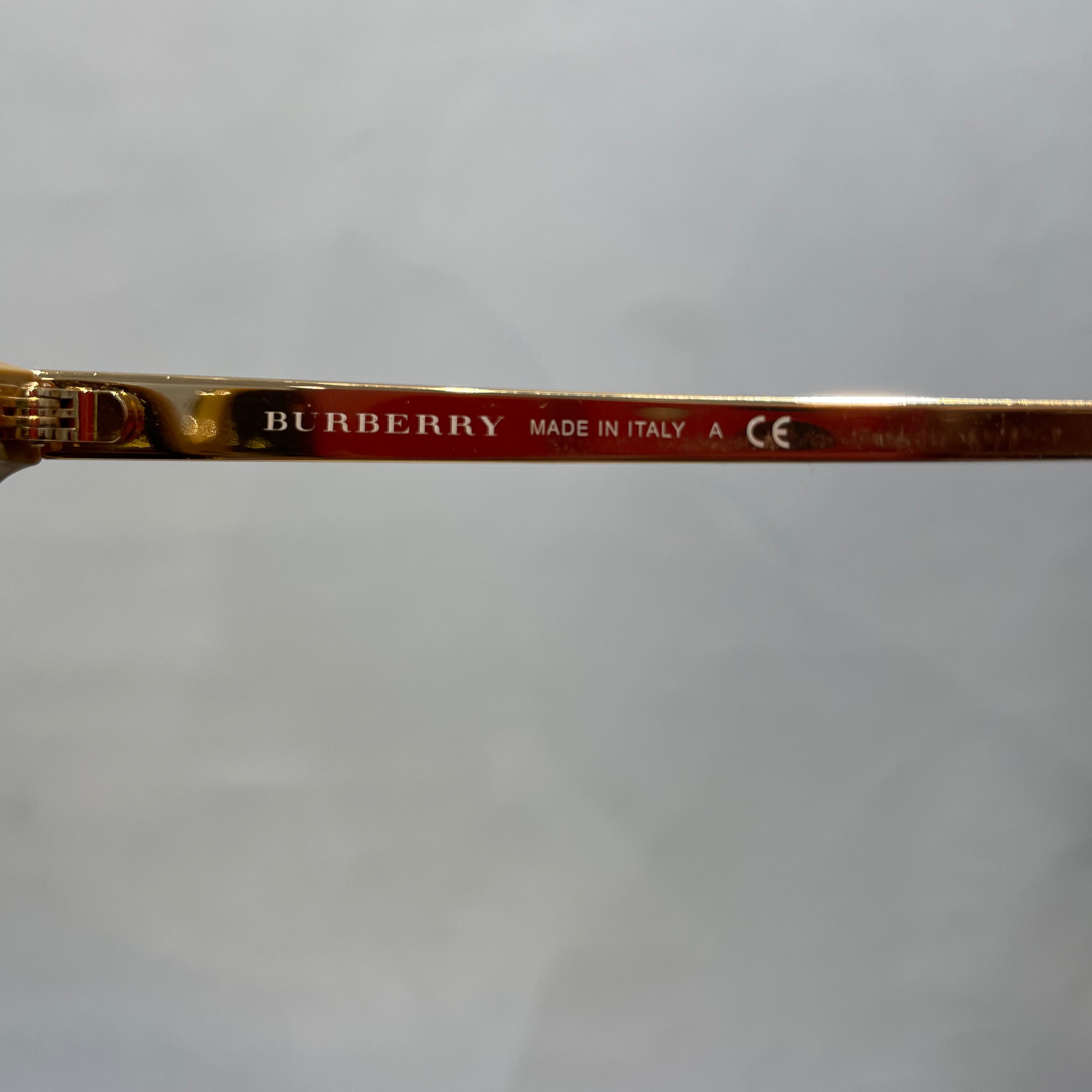BURBERRY/Sunglasses/Plastic/GLD/ view 3