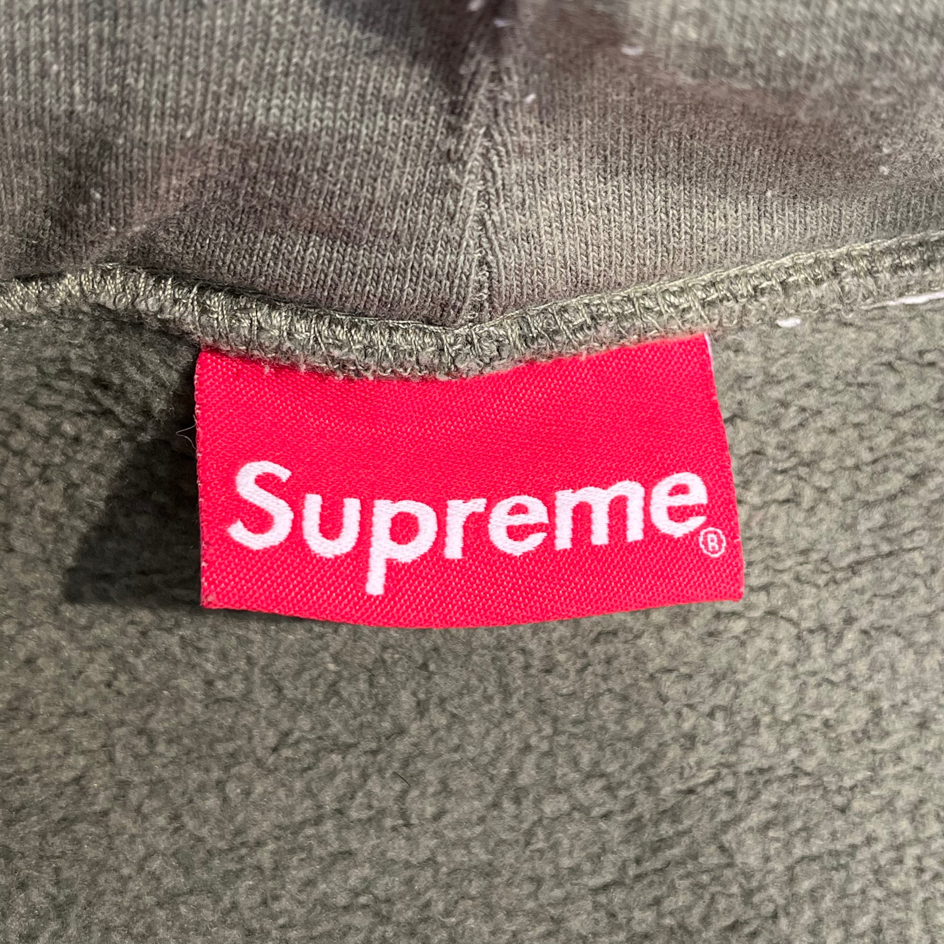 Supreme/Hoodie/M/Cotton/GRN/S LOGO LASER CUT HOODIE view 3