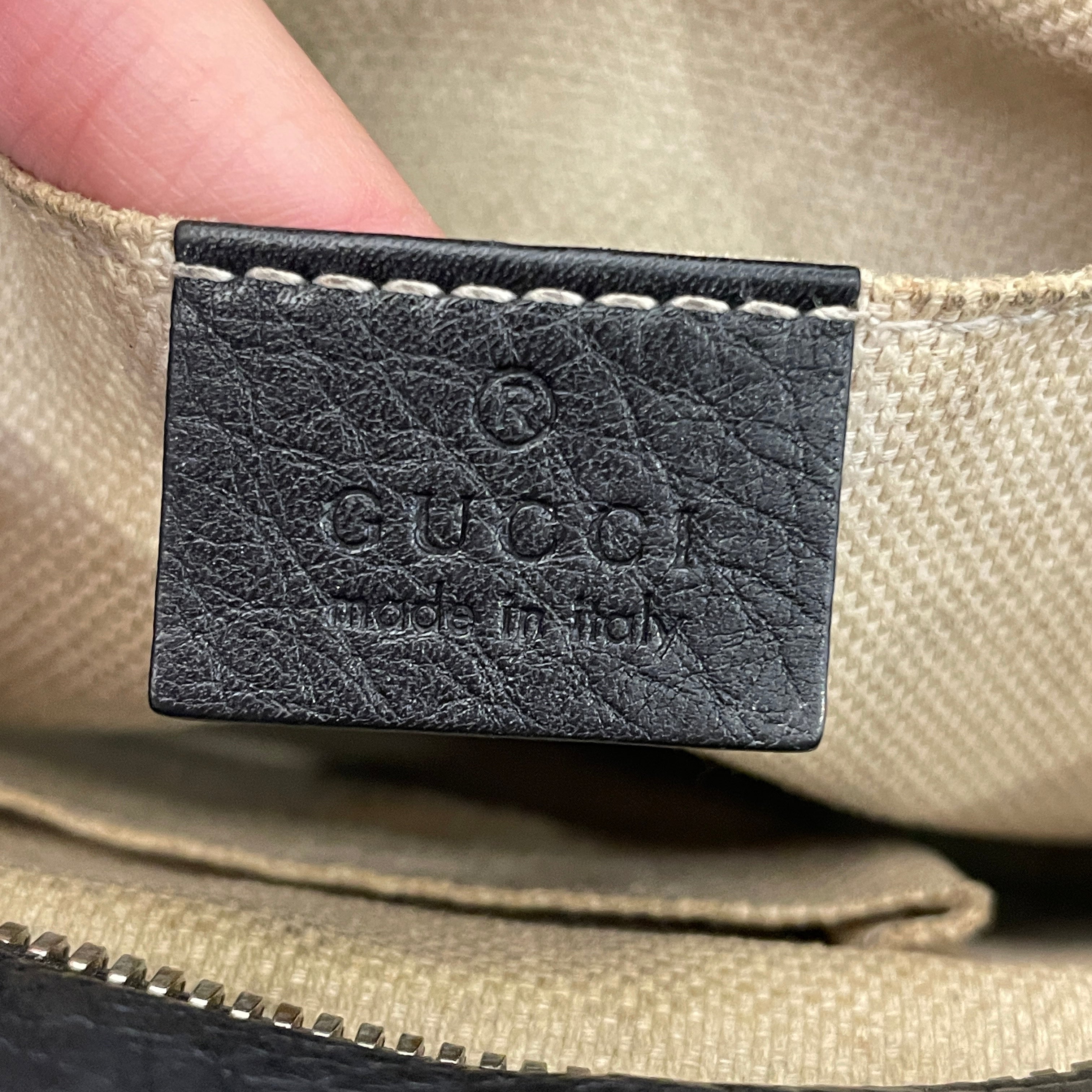 GUCCI/Cross Body Bag/Leather/BLK/INTERLOCKING G SOHO DISCO view 3