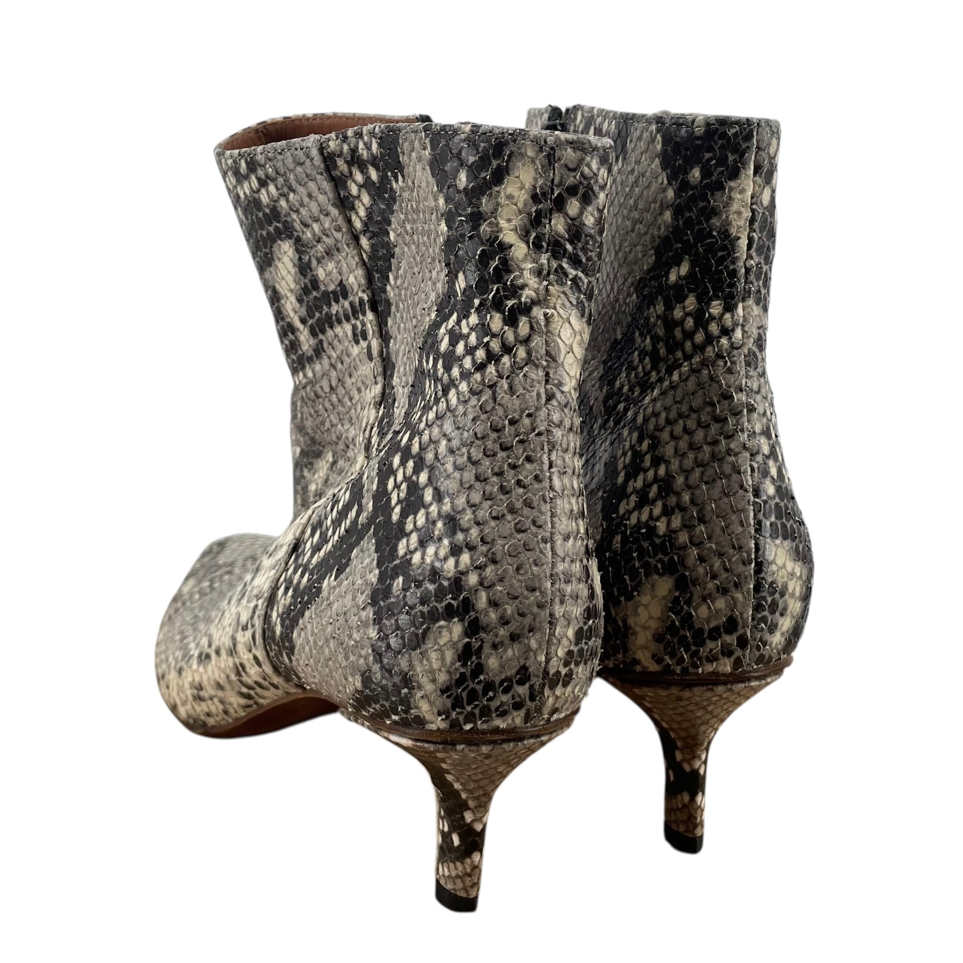 VETEMENTS/Heels/EU 41/Animal Pattern/WHT/V-Tip/snake skin view 2