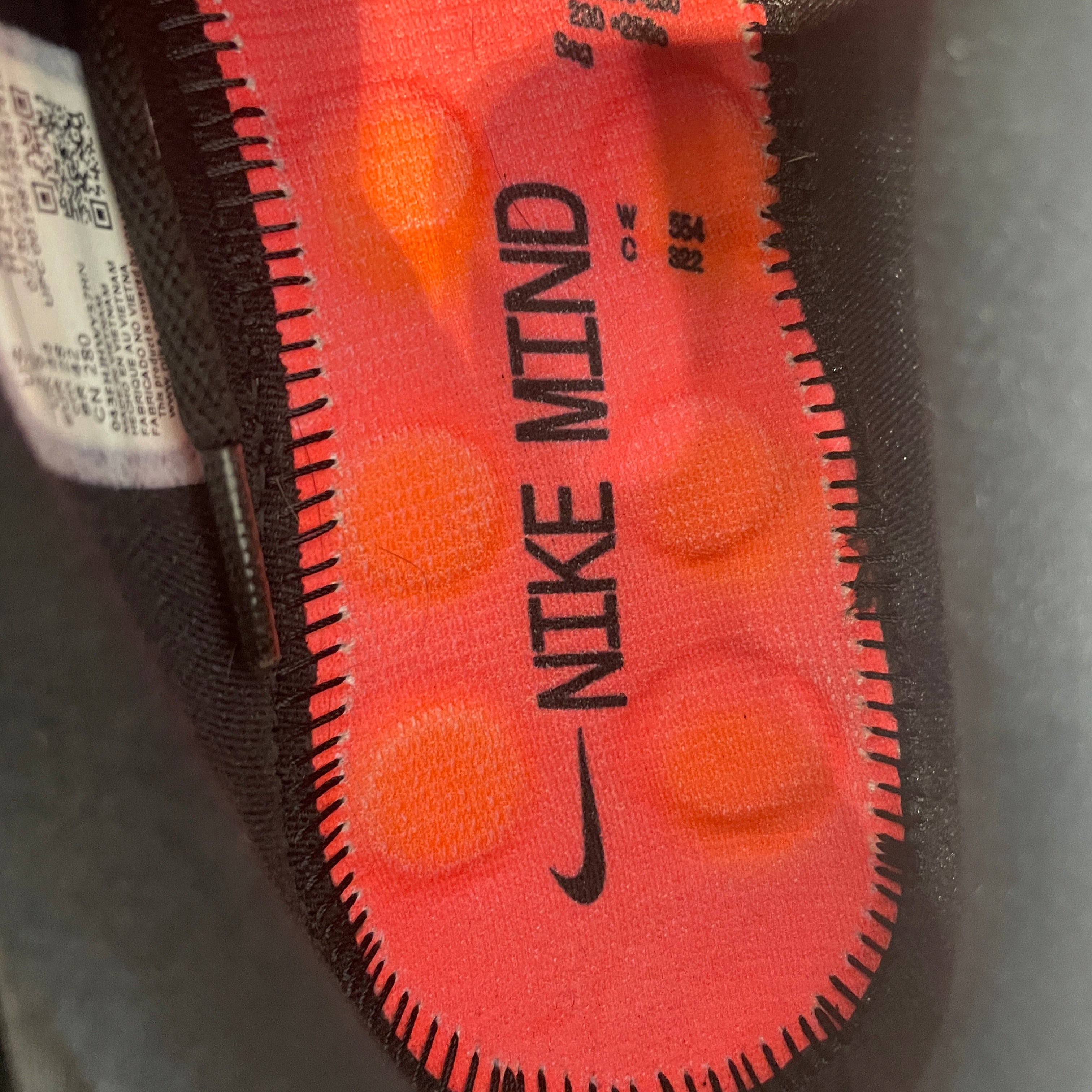 NIKE/Low-Sneakers/US 10/BLK/hq4308-001 view 3