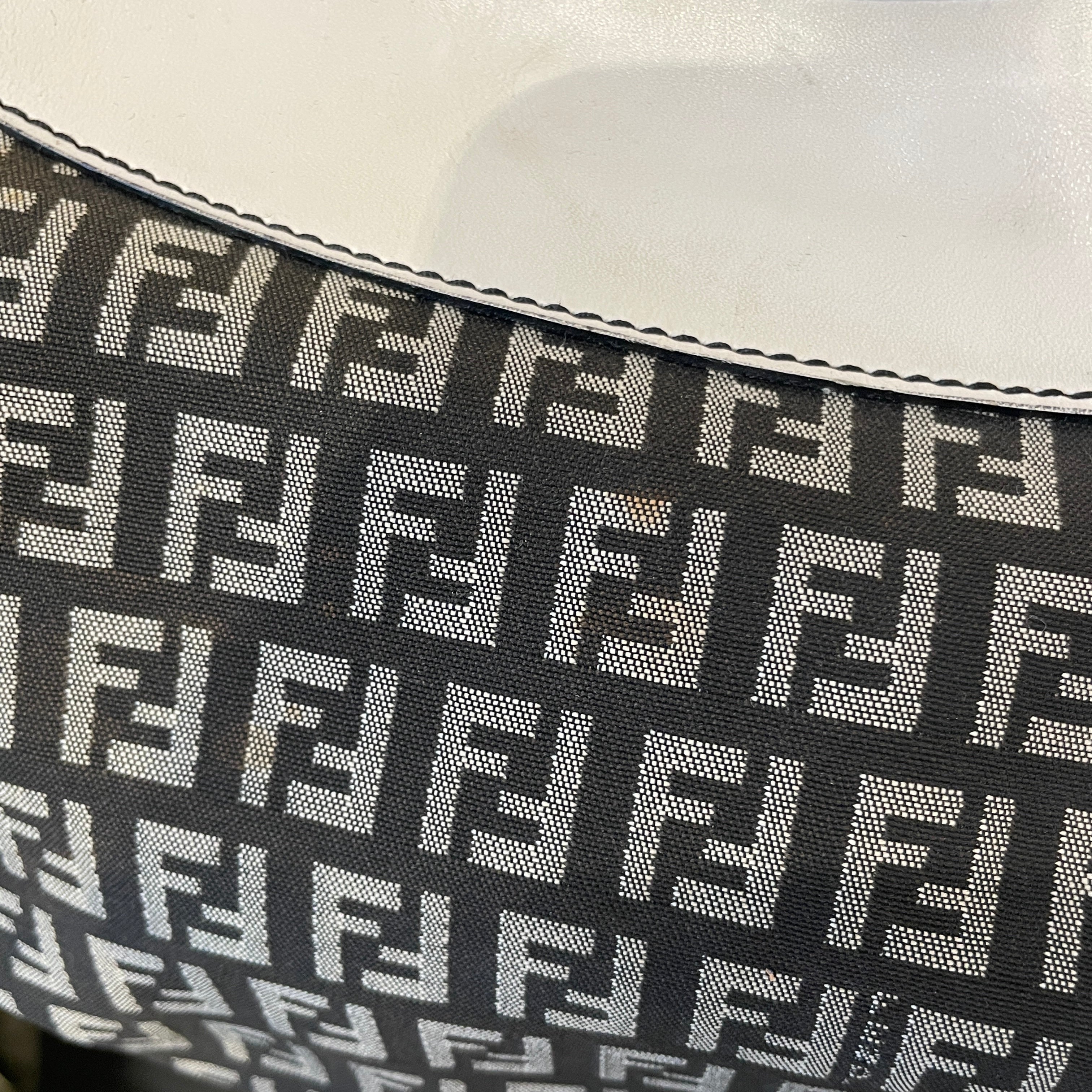 FENDI/Bag/Monogram/Cotton/BLK/ZUCCA HOBO/WHITE UPPER view 6