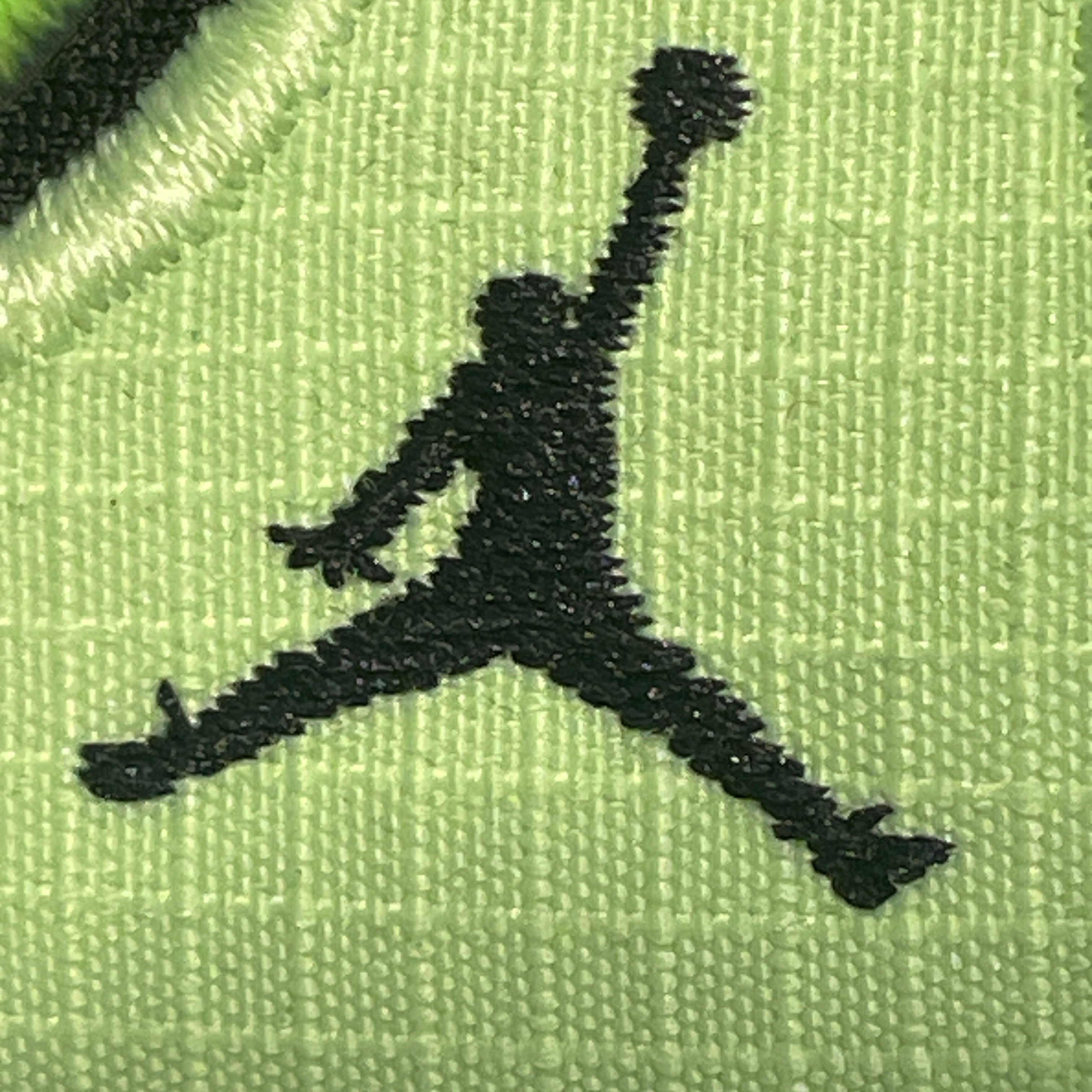 NIKE/Low-Sneakers/US 10.5/All Over Print/GRN/jordan tatum 3 ghost green view 4