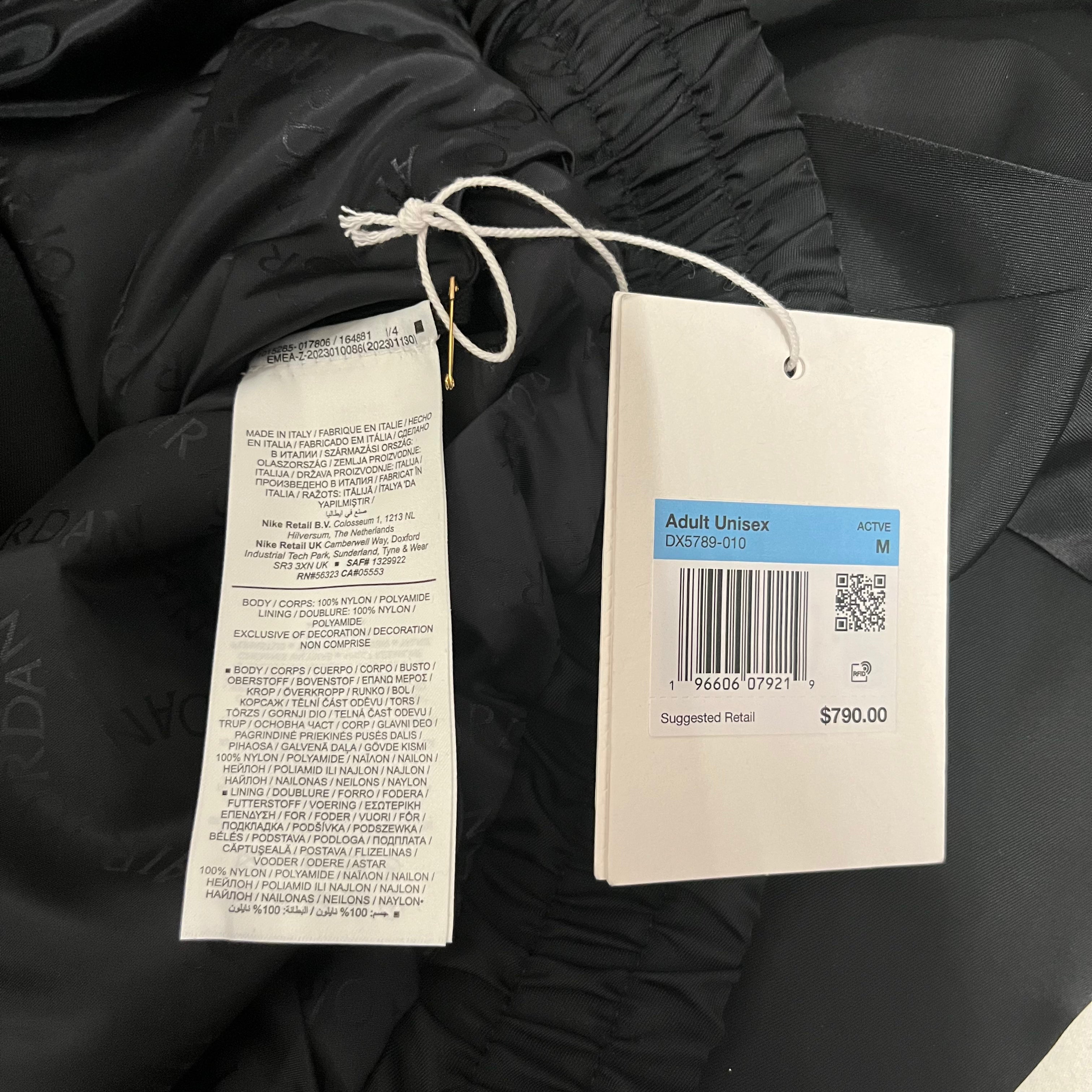 JORDAN BRAND/Windbreaker/M/Nylon/BLK/wings view 4