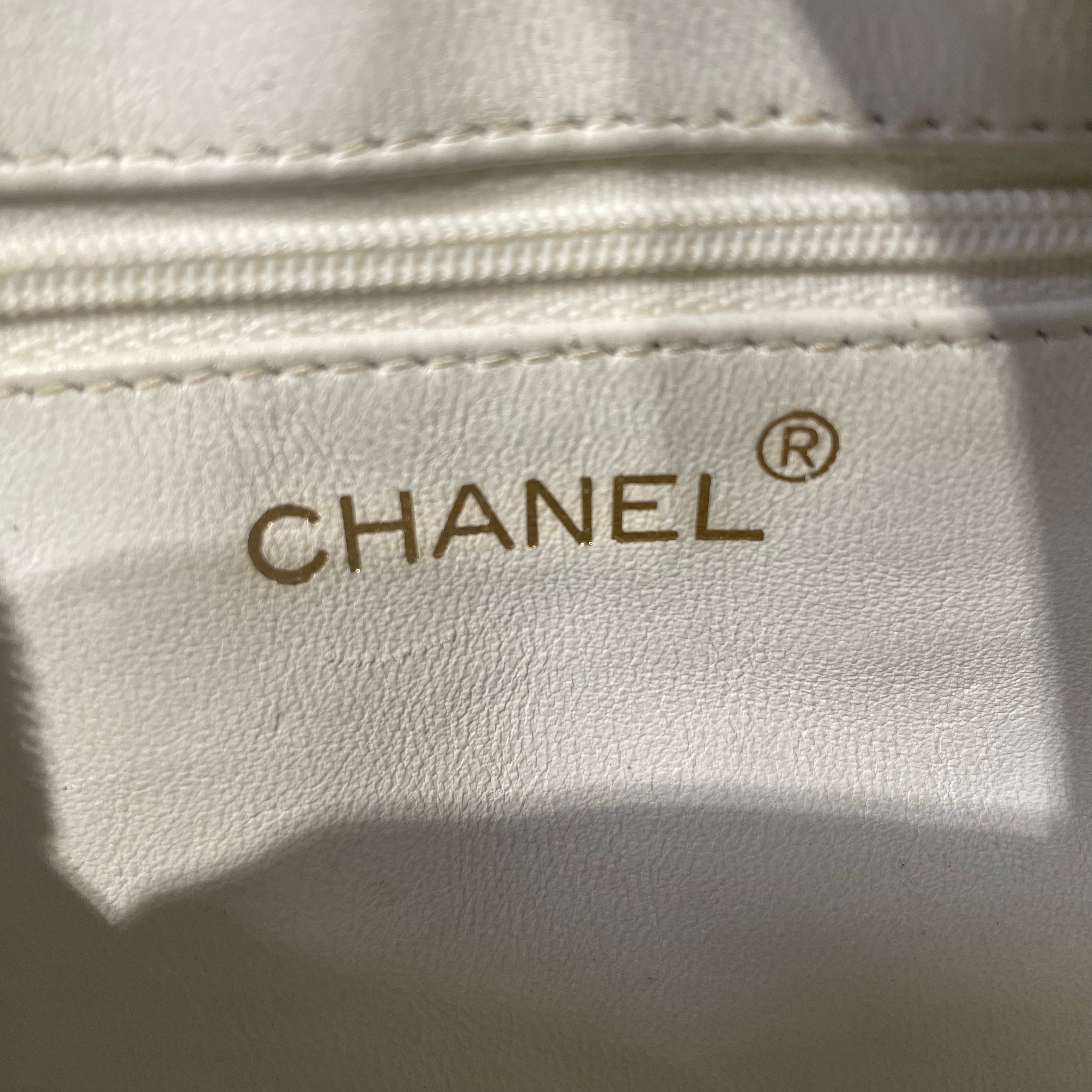 CHANEL/Cross Body Bag/Leather/BEG/QUILTED TASSEL CAM BAG view 4