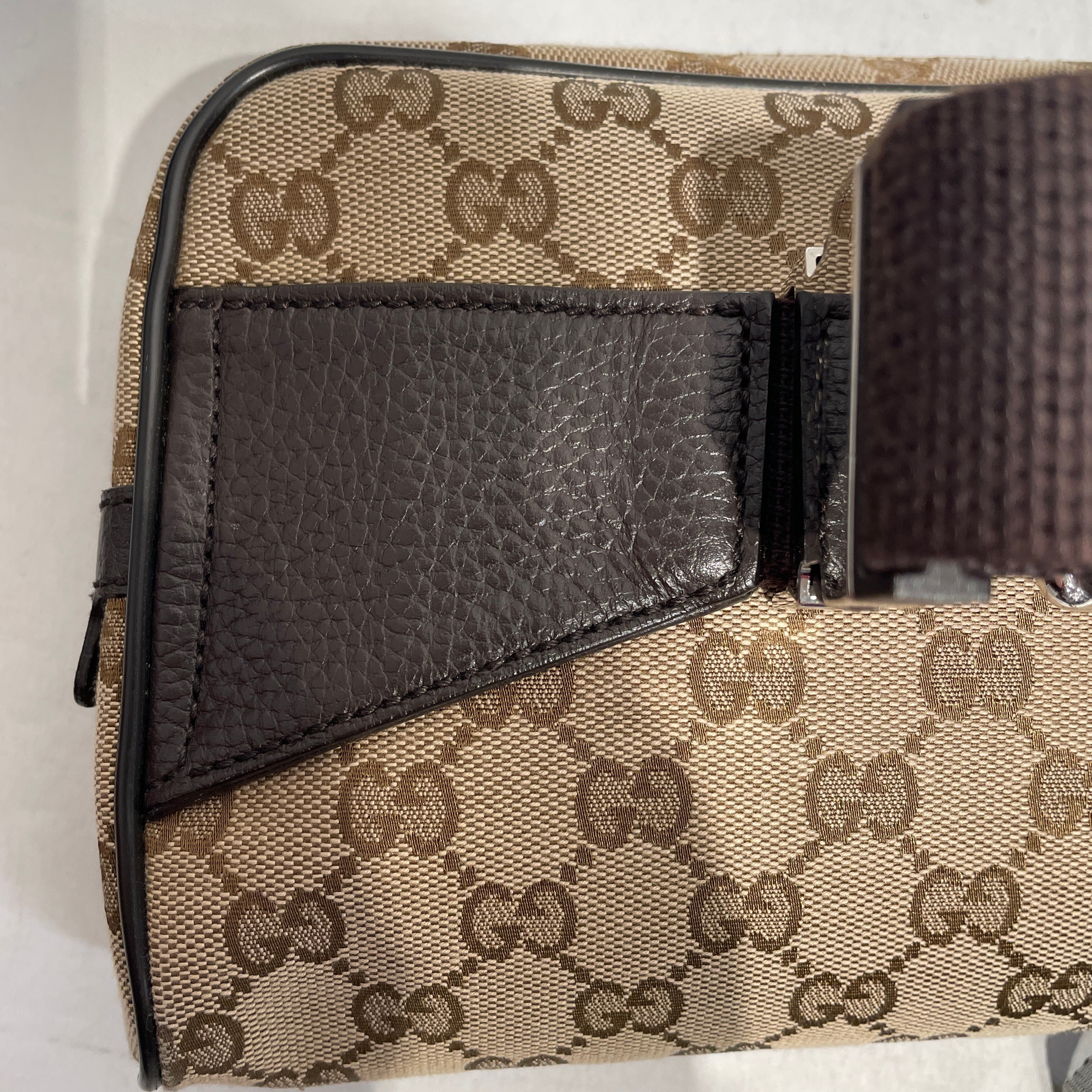 GUCCI/Fanny Pack/Monogram/CML/GG canvas  bag 449174 view 9