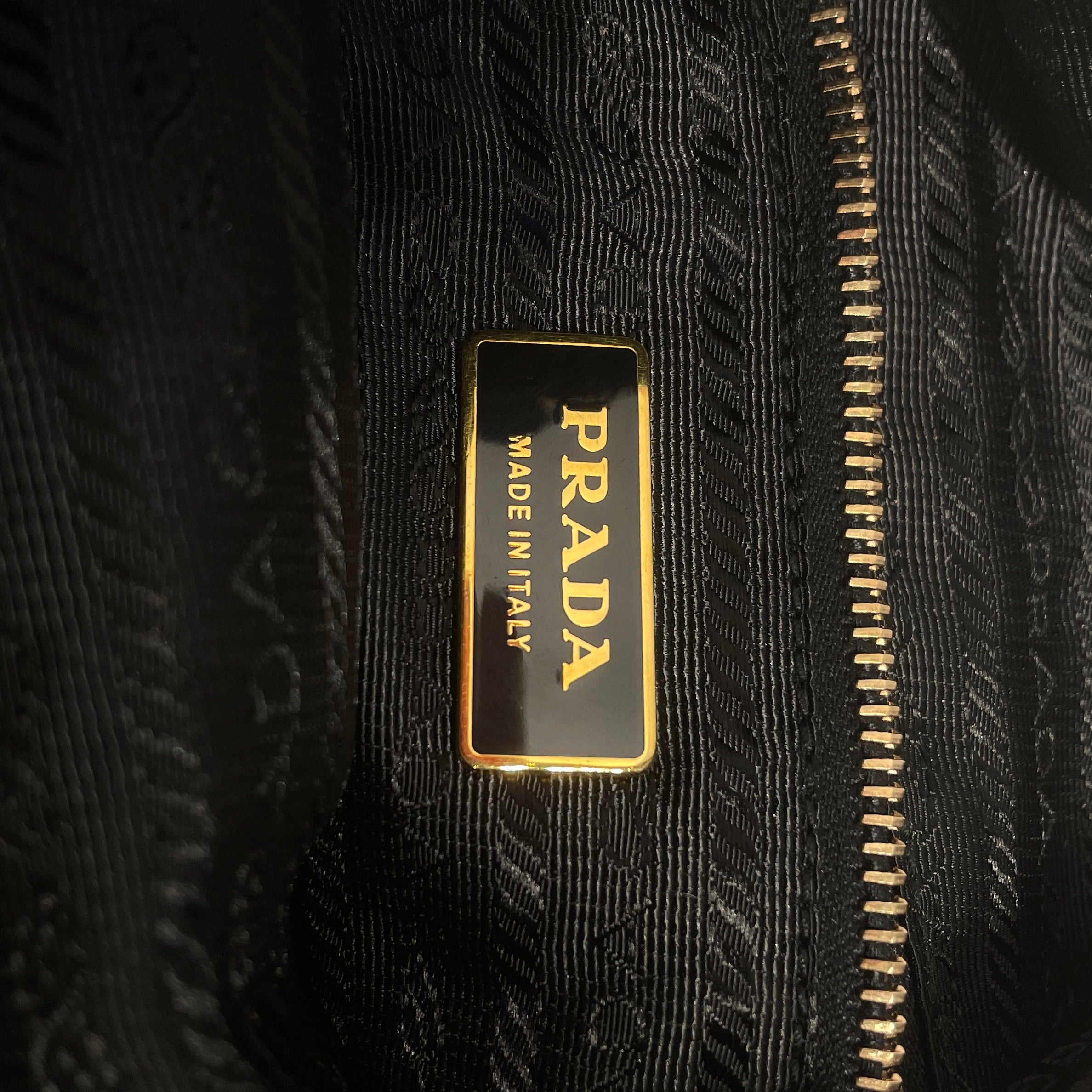 PRADA/Cross Body Bag/Nylon/BLK/TESSUTO GOLD ACCENT view 3