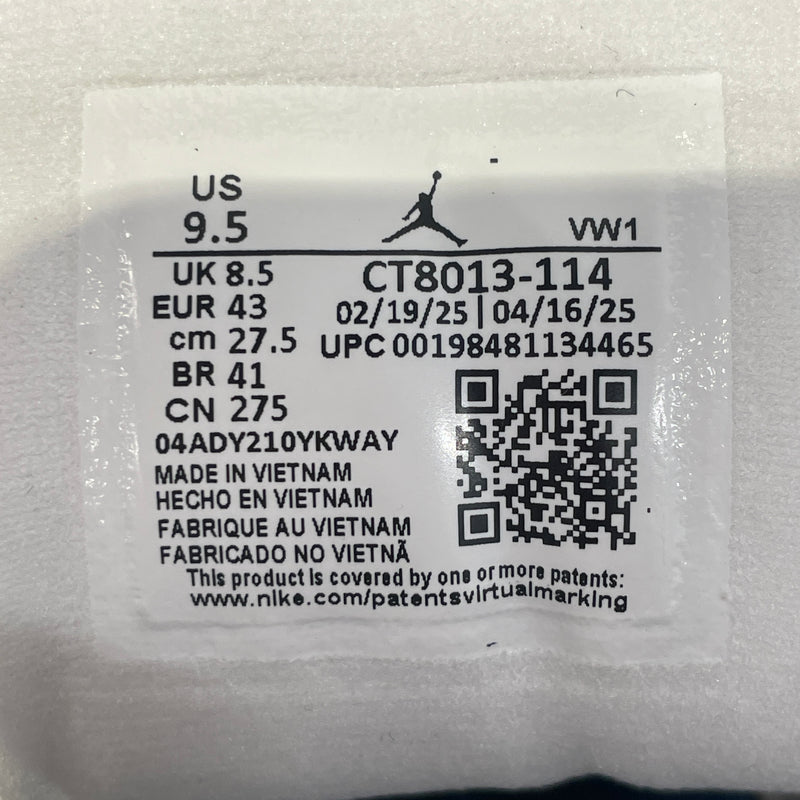 NIKE/AIR JORDAN 12/Hi-Sneakers/US 9.5/WHT/CT8013-114