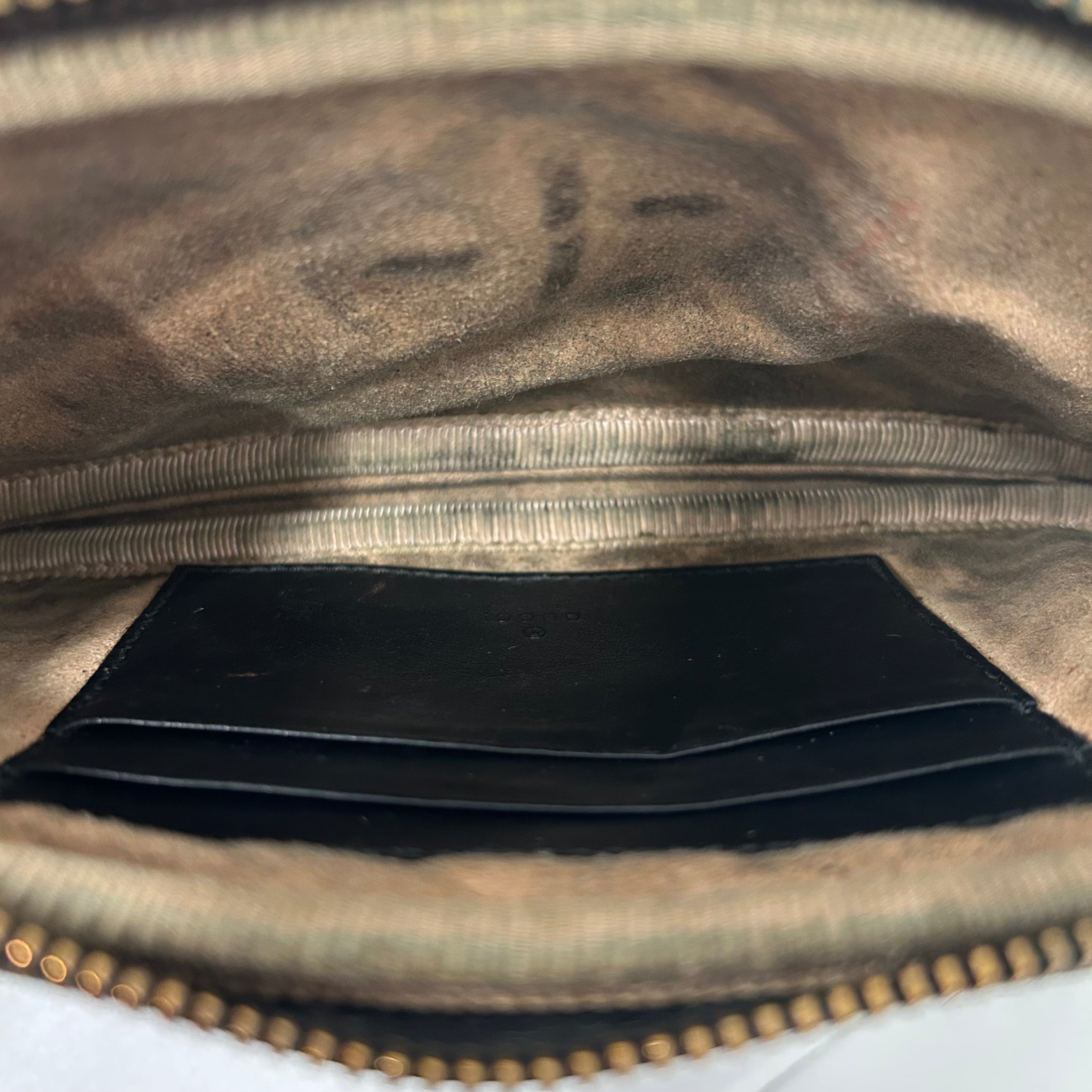 GUCCI/Bag/BLK/Marmont Chevron view 4