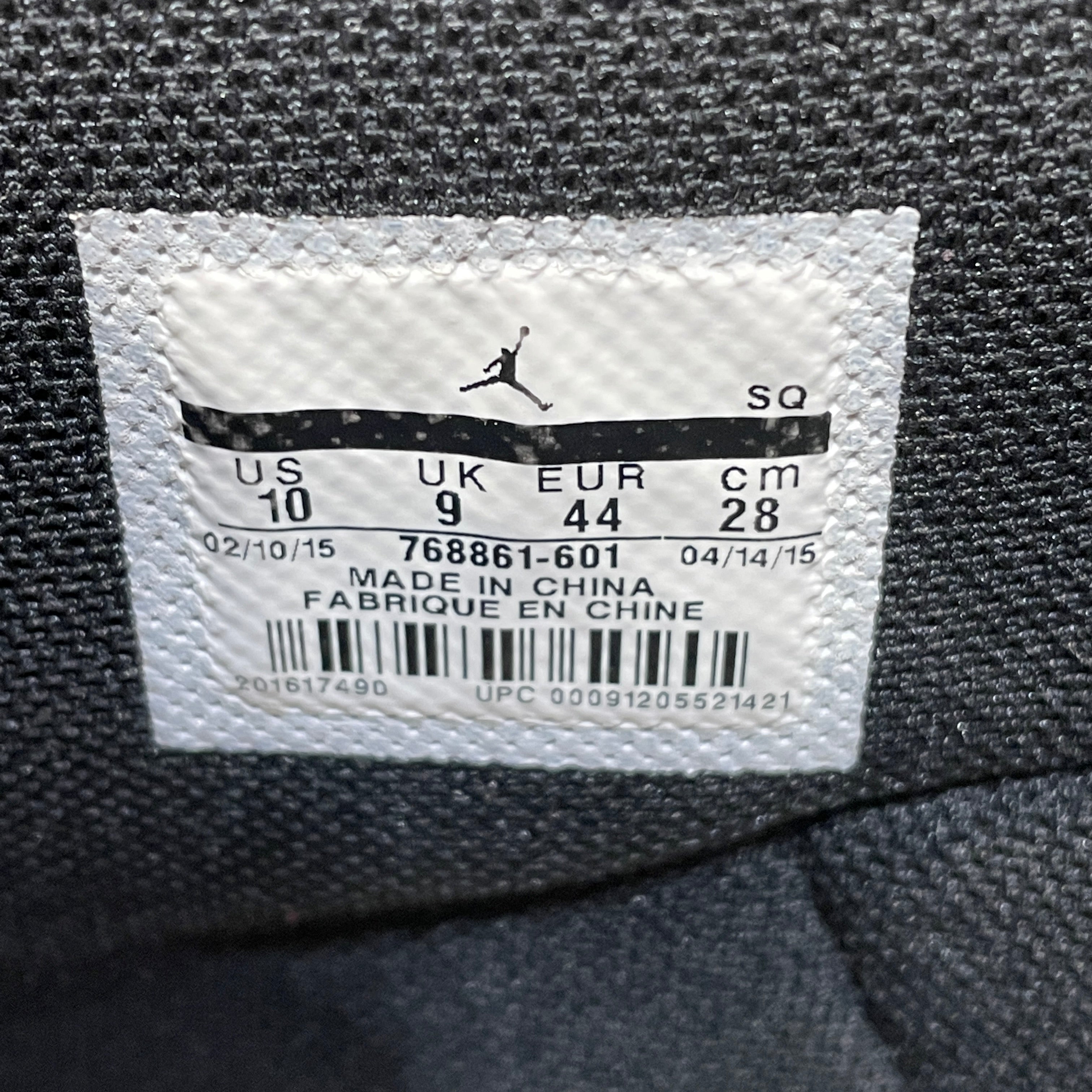 NIKE/AIR JORDAN 1 HIGH THE RETURN/Hi-Sneakers/US 10/Leather/RED/768861-601 view 3