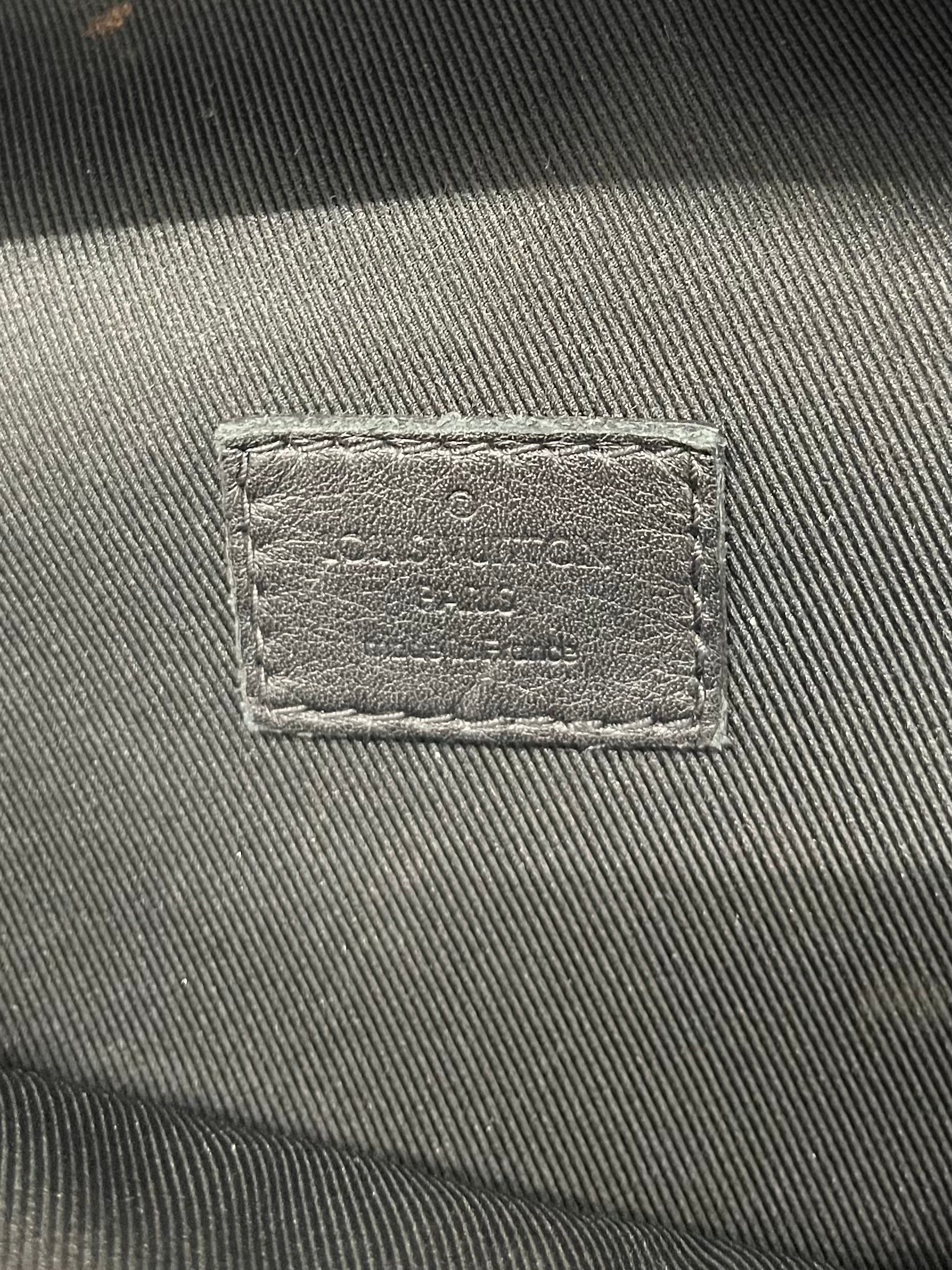 LOUIS VUITTON/Fanny Pack/Monogram/Leather/BLK/DISCOVERY BUM BAG view 5