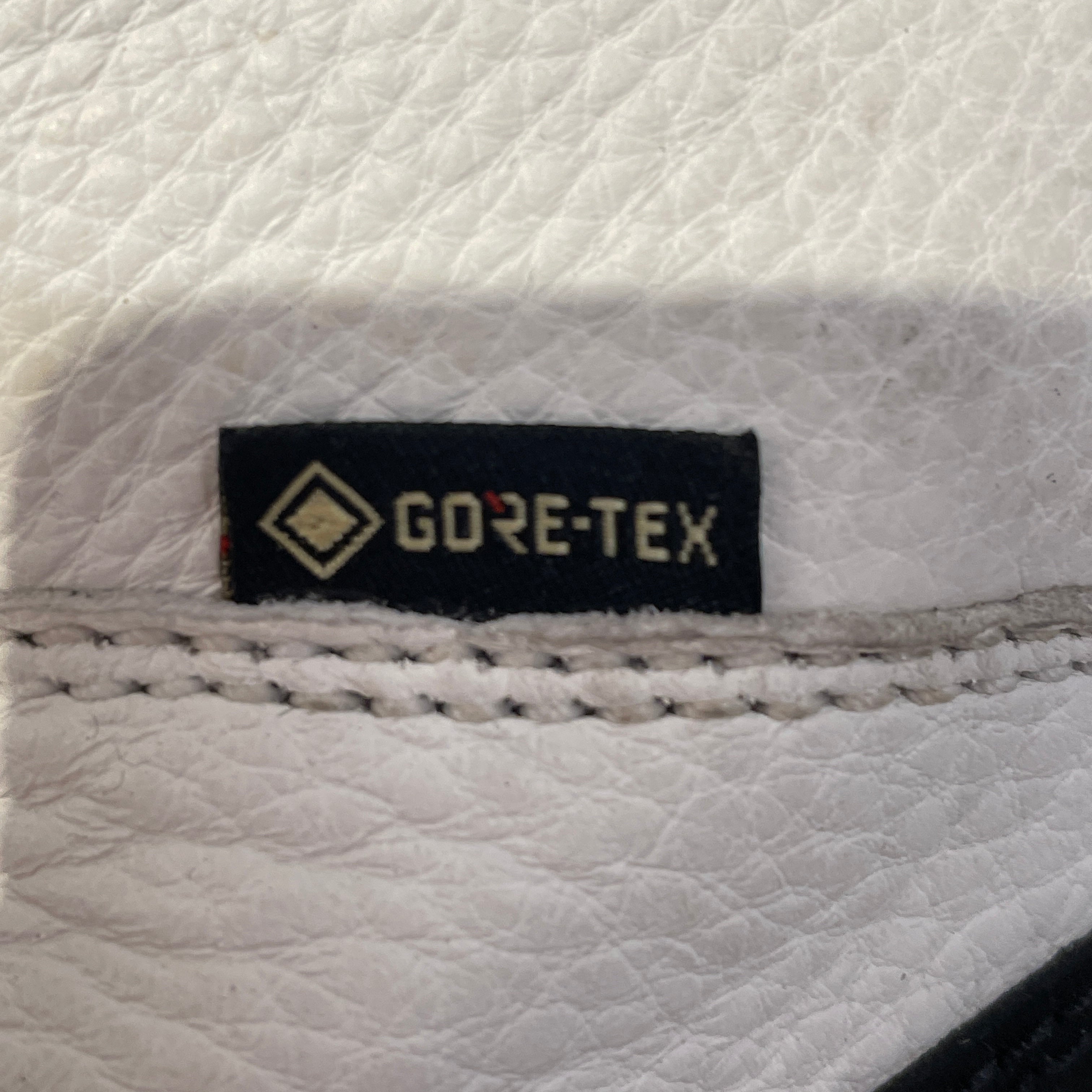 UGG australia/GORE-TEX/Lace Up Boots/US 10/Leather/WHT/shasta view 4